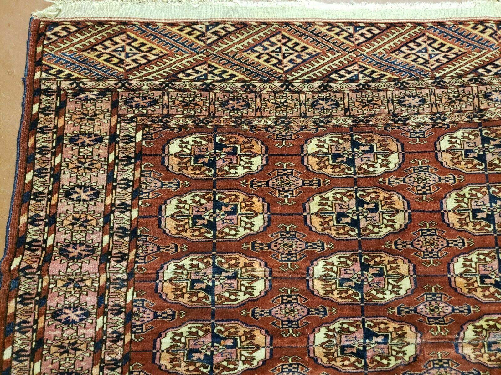 4' X 4' Antique Handmade Turkoman Bokhara Balouch Woven Wool Rug Brick Red Nice - Image 6