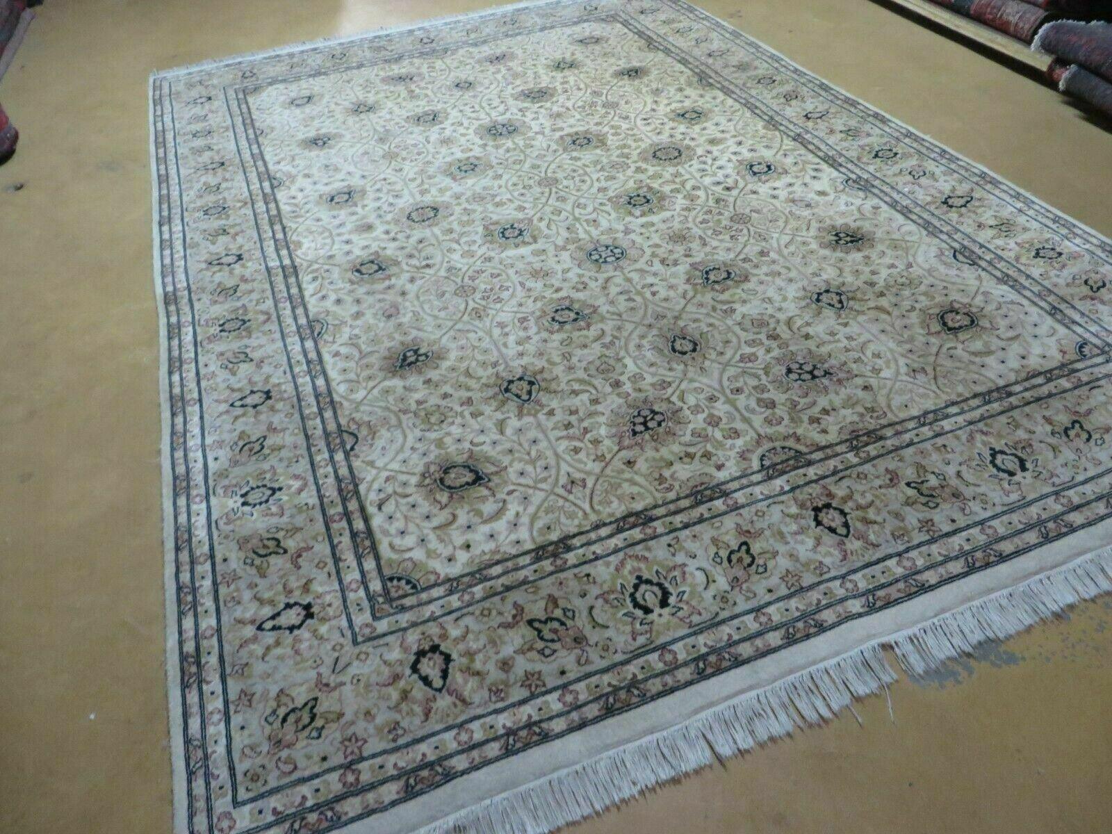 6' X 9' Vintage Fine Handmade Pakistan Oriental Floral Wool Rug Carpet Nice - Image 2