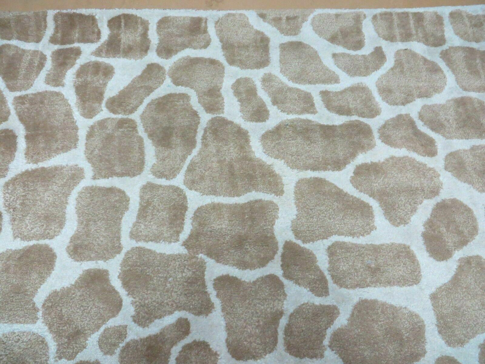 6x9 Safavieh Rug - Image 3