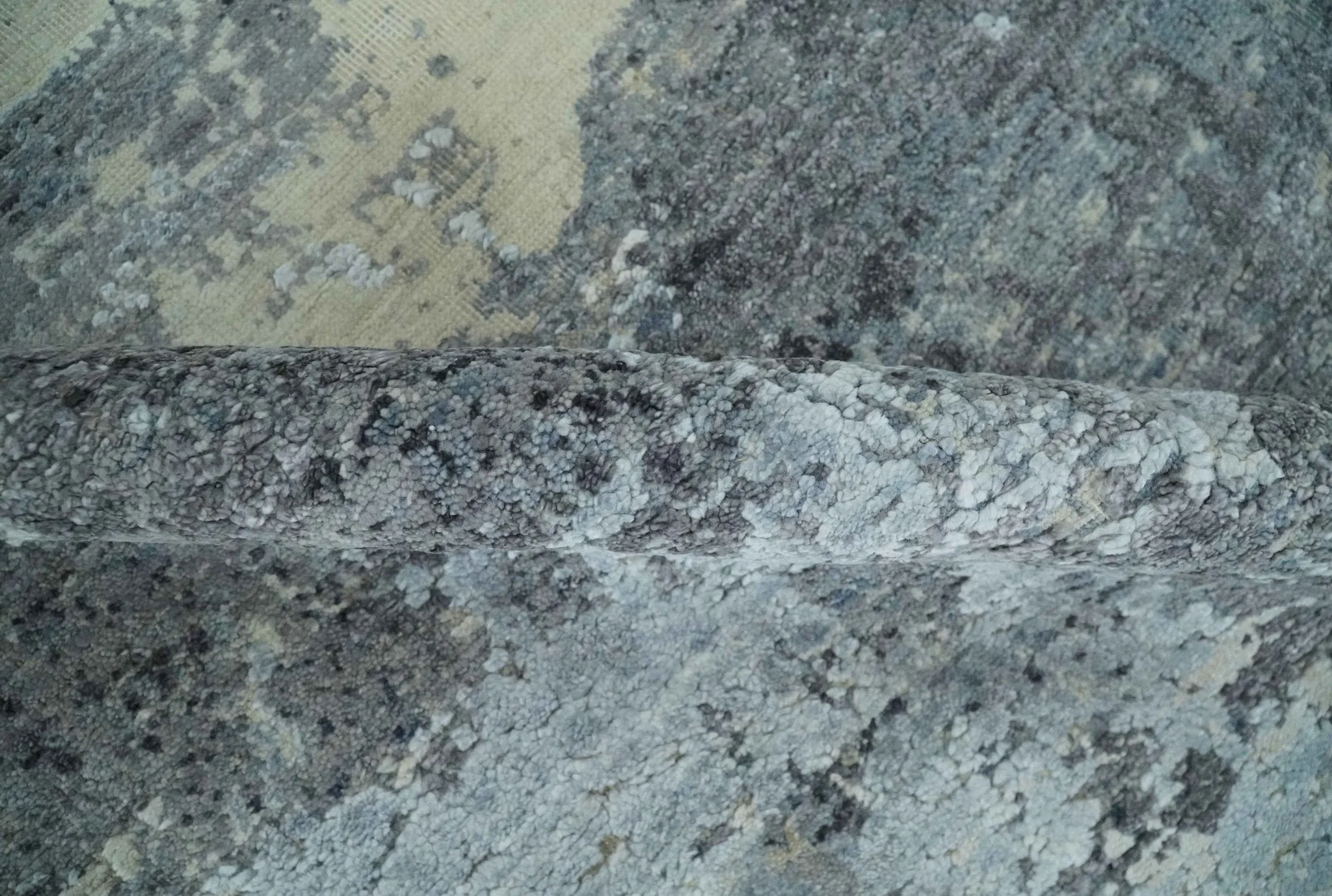 8x10 Charcoal, Beige and Gray Modern Abstract Distressed Finish High Low texture Hand Knotted Rug - Image 6