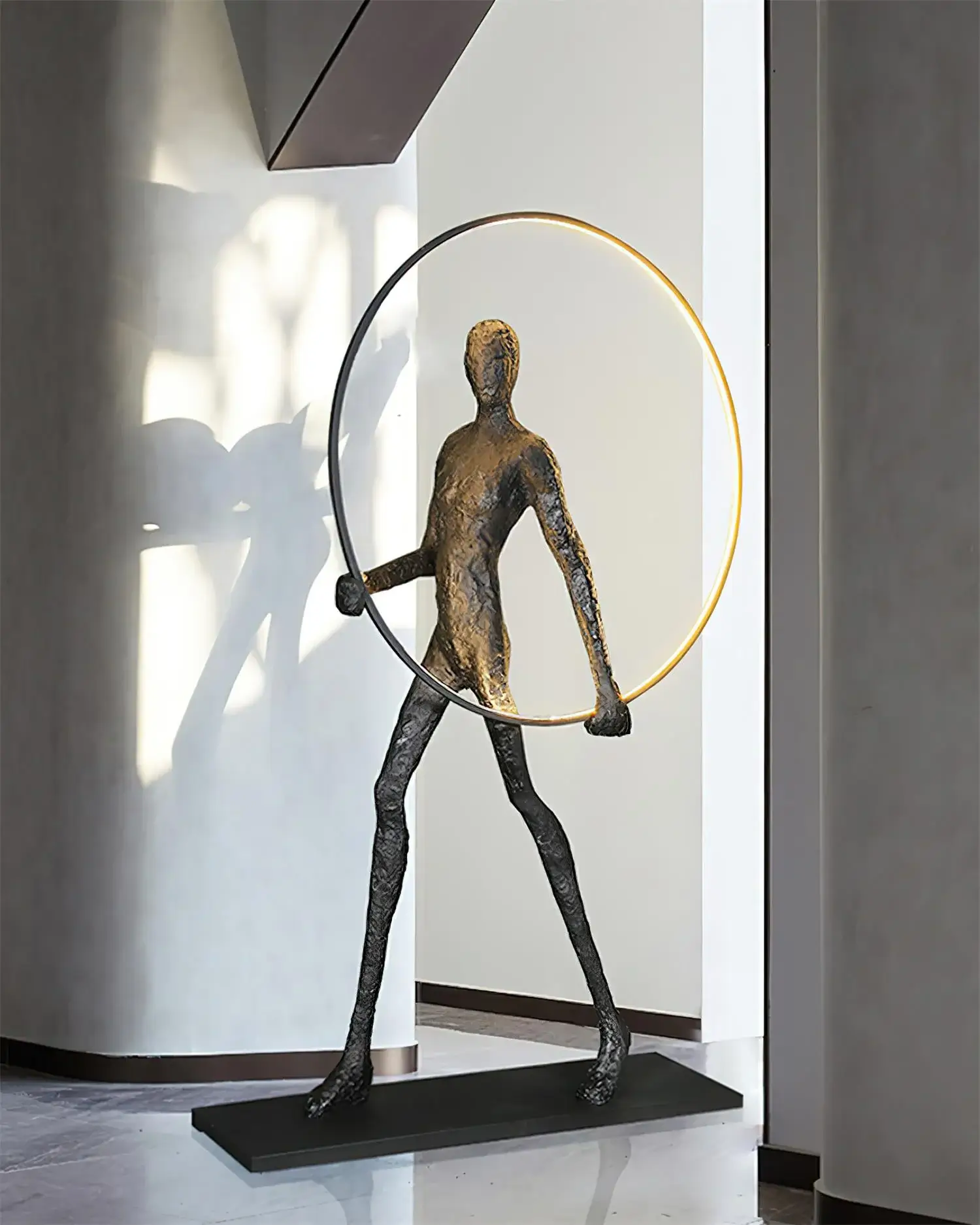 Aeon Sculpture Characters Floor Lamp - Image 6