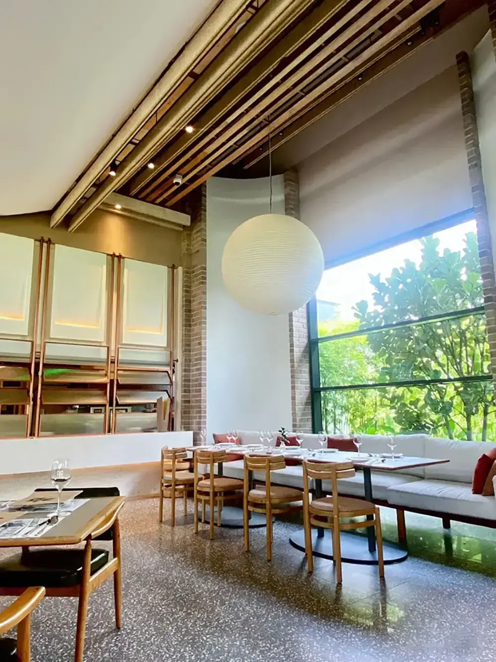 Akari 100A Pendant Light - Image 6
