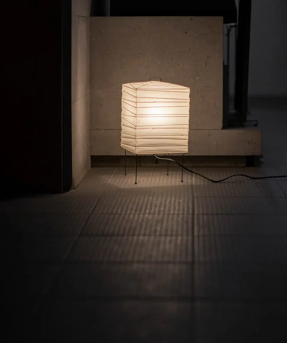 Akari 1X Table Lamp - Image 16