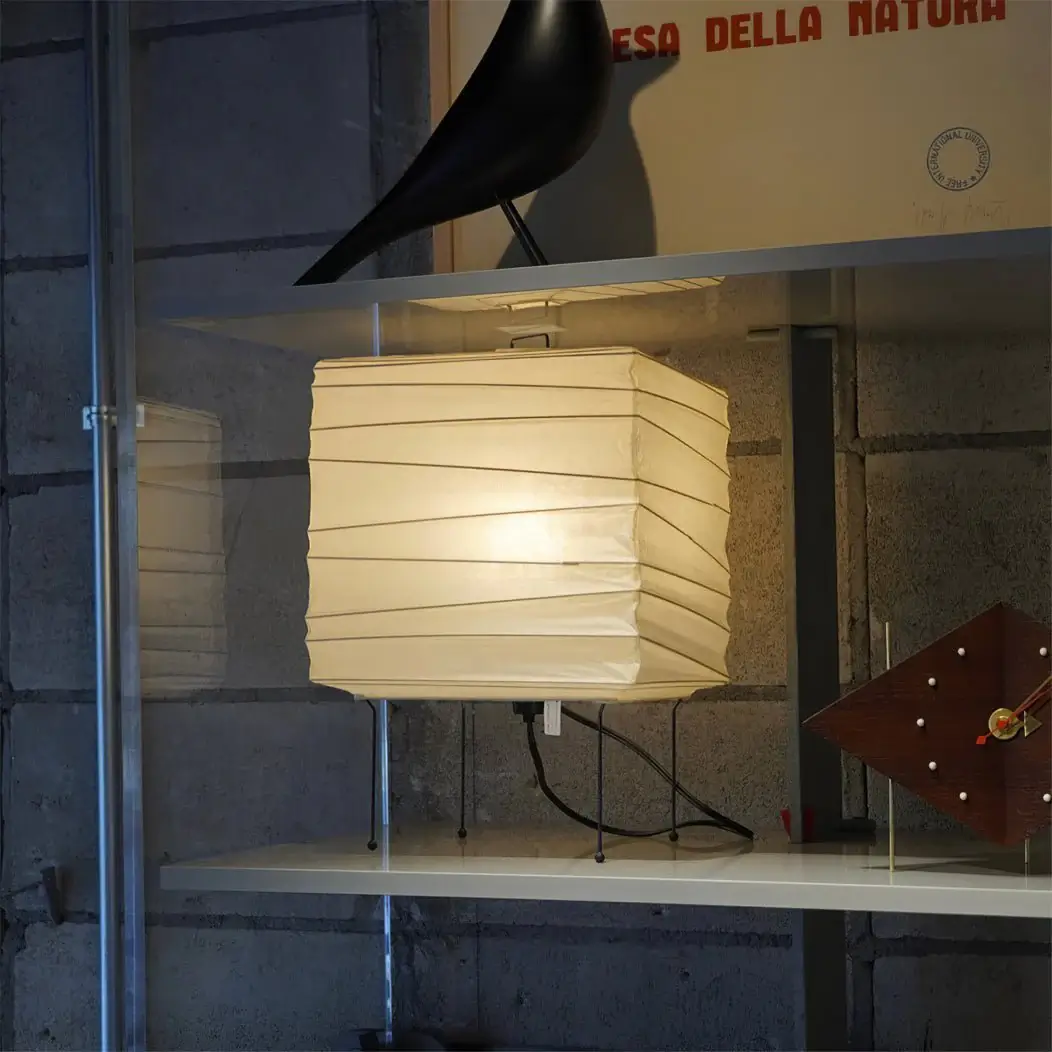 Akari 3X Table Lamp - Image 4