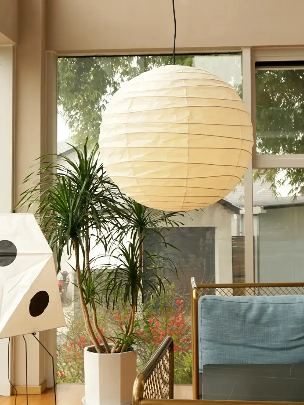 Akari 55D Pendant Lamp - Image 9