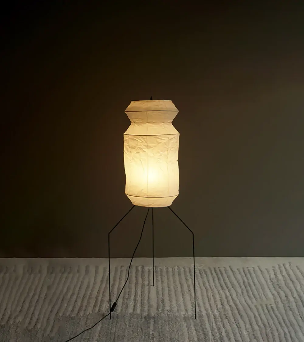 Akari UF3-L6 Floor Lamp - Image 8