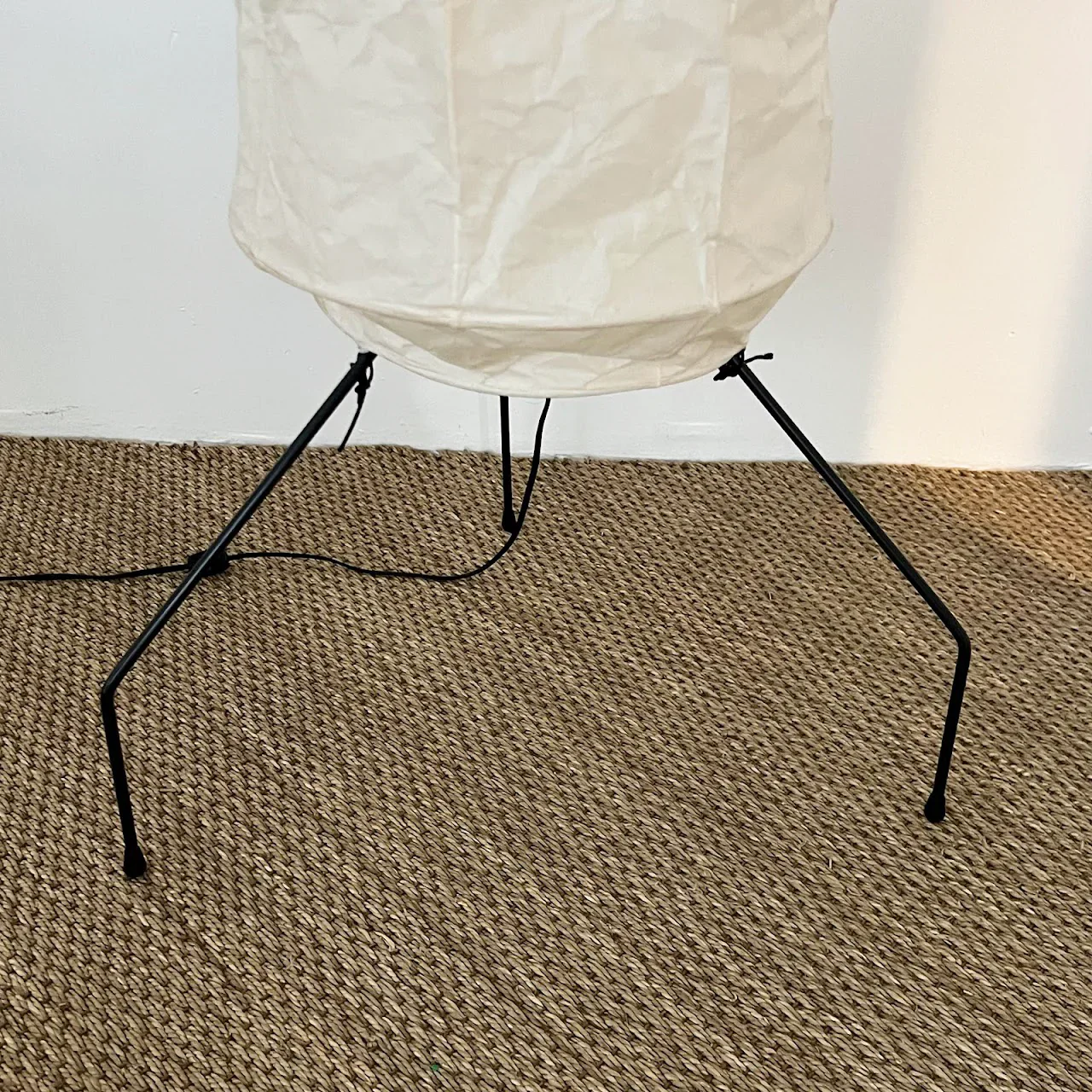 Akari UF4-L6 Floor Lamp - Image 13