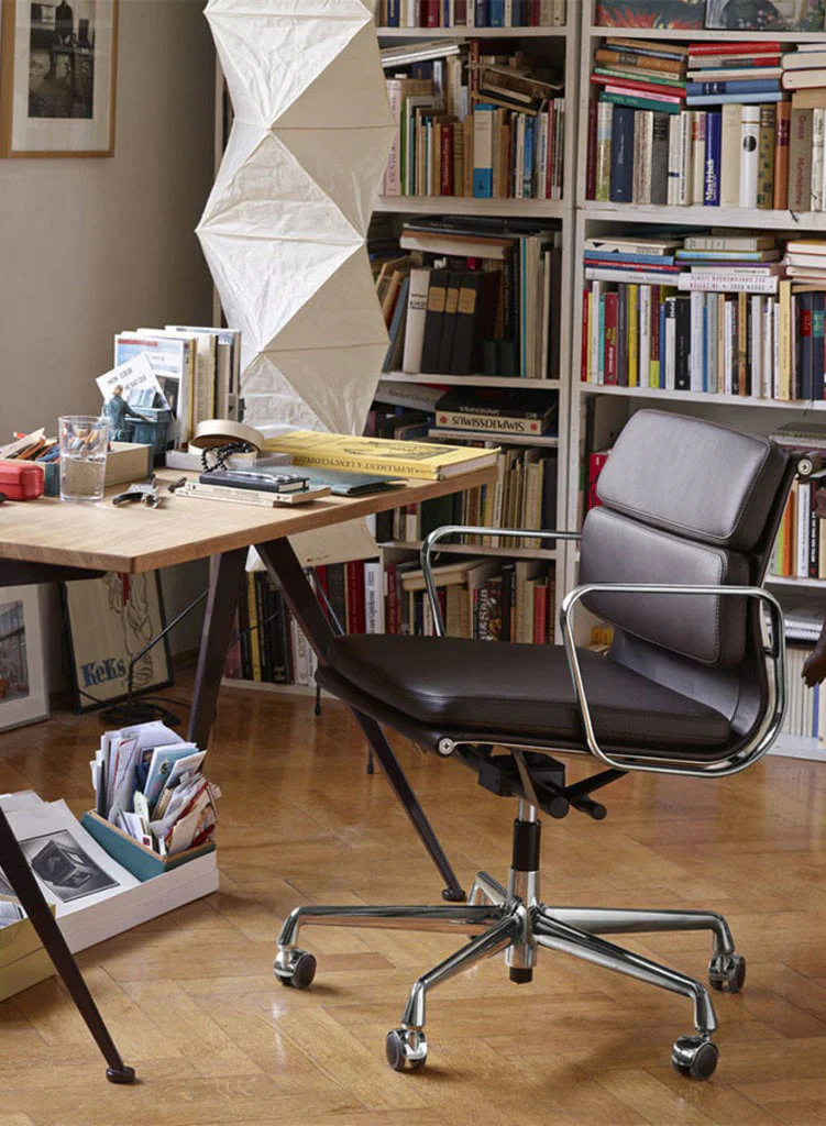 Akari UF4-L8 Floor Lamp - Image 9