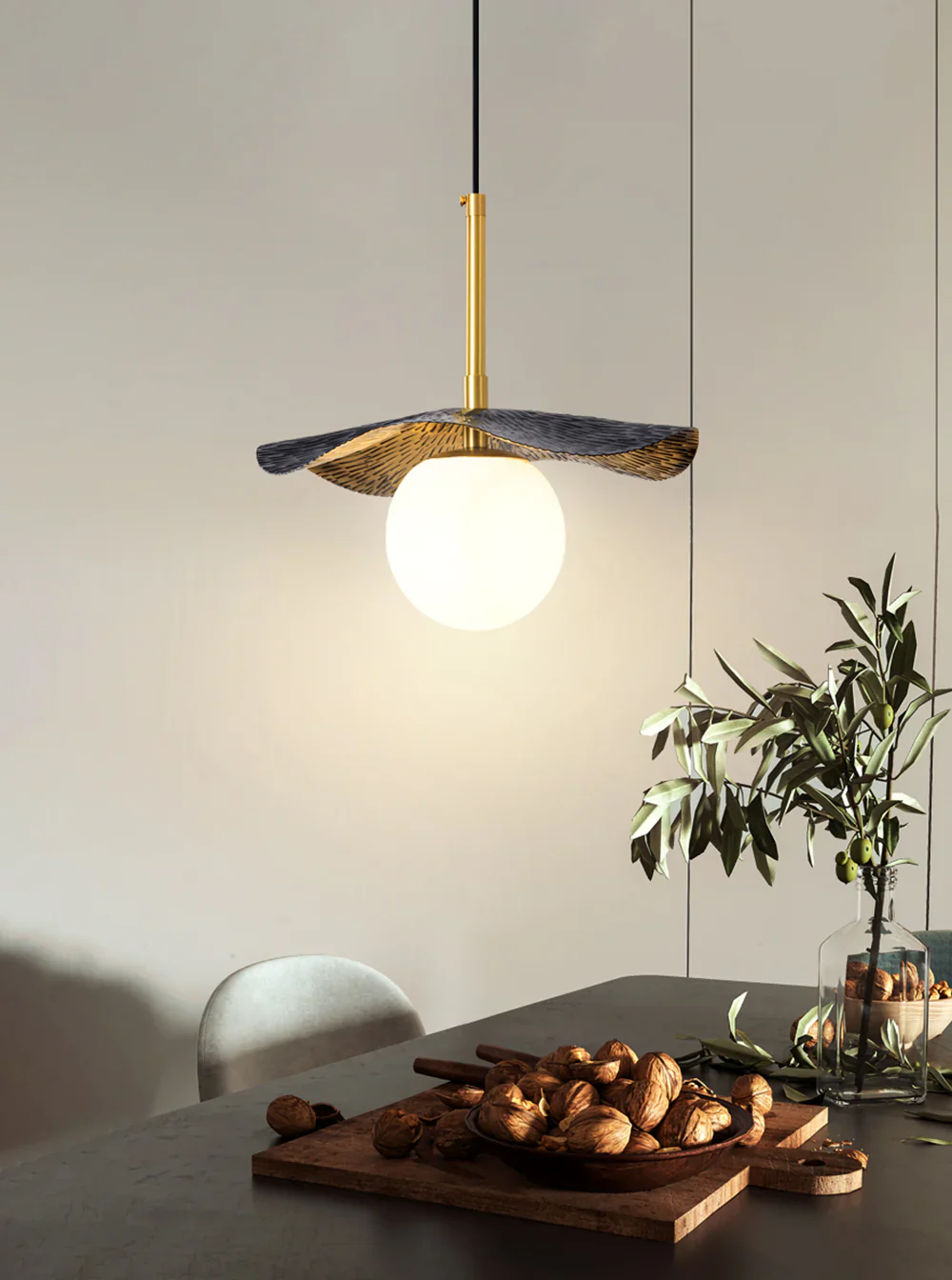 Alabaster Montera Brass Pendant Light - Image 6