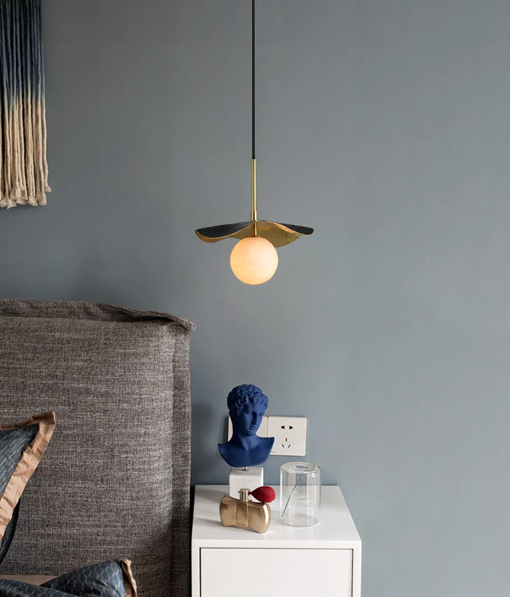 Alabaster Montera Brass Pendant Light - Image 7