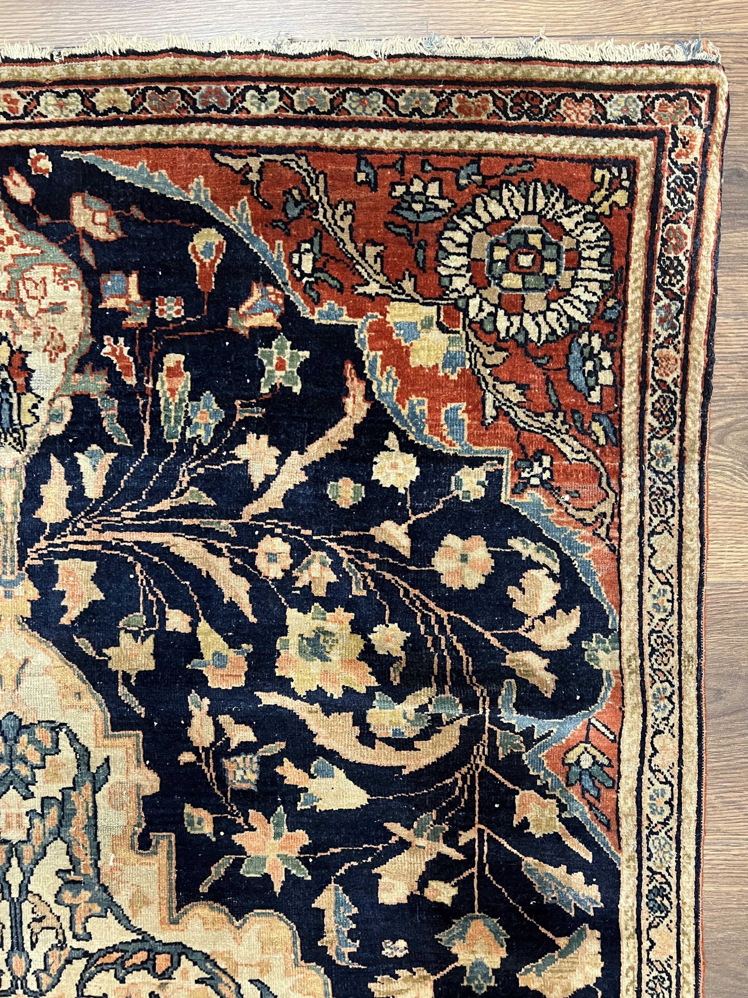 Antique Persian Rug 3.5 x 5, Sarouk Farahan Rug, High Quality 1920s Fine Oriental Carpet 3 x 5 ft, Large Medallion, Floral, Navy Blue Red, Hand Knotted Wool Rug - Image 7