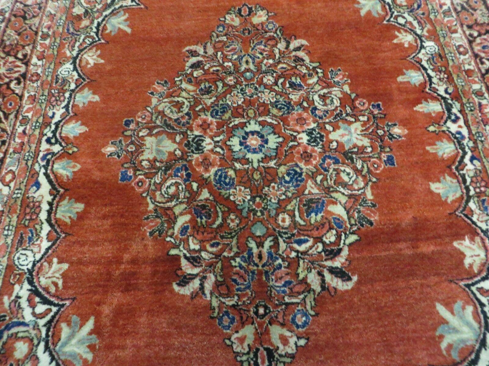 Antique Persian Sarouk Rug 5x8, Red, Semi Open Field, Hand Knotted, Wool - Image 4