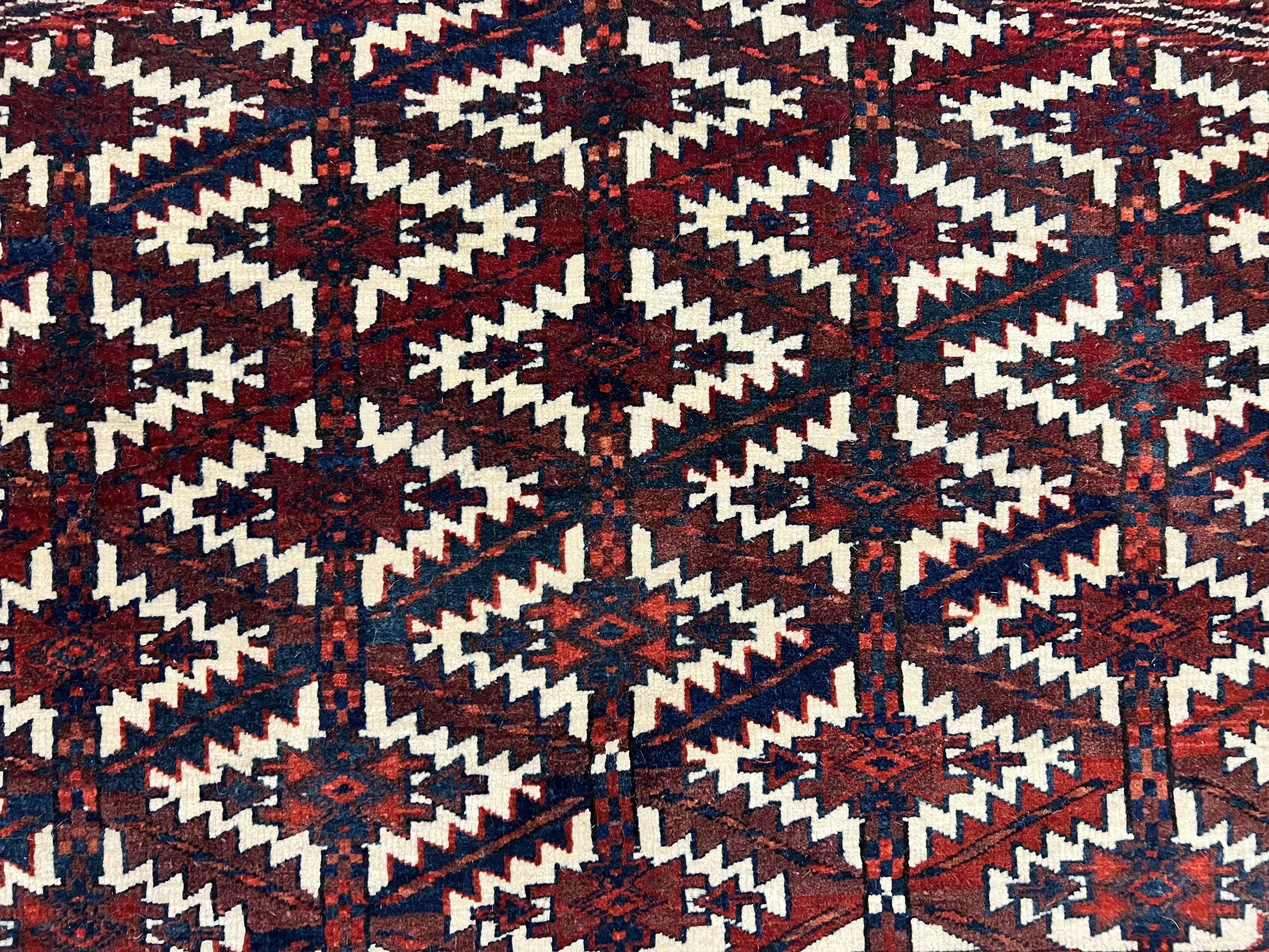 Antique Turkoman Camel Trapping, Turkoman Asmalyk, Red Black Ivory, Handmade, Hand Knotted Tribal Collectible Rug, Rare - Image 4