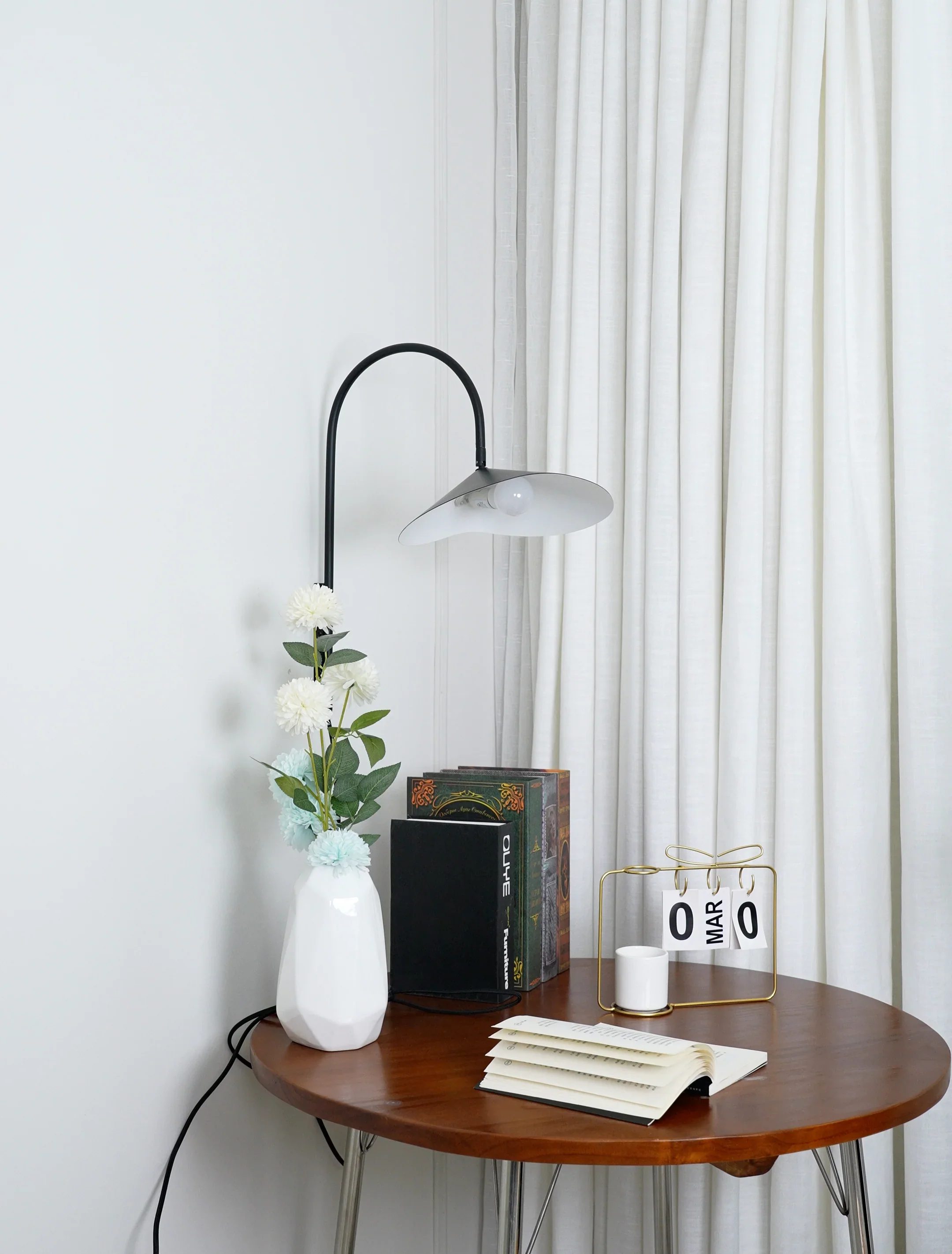 Arum Swivel Wall Lamp - Image 12