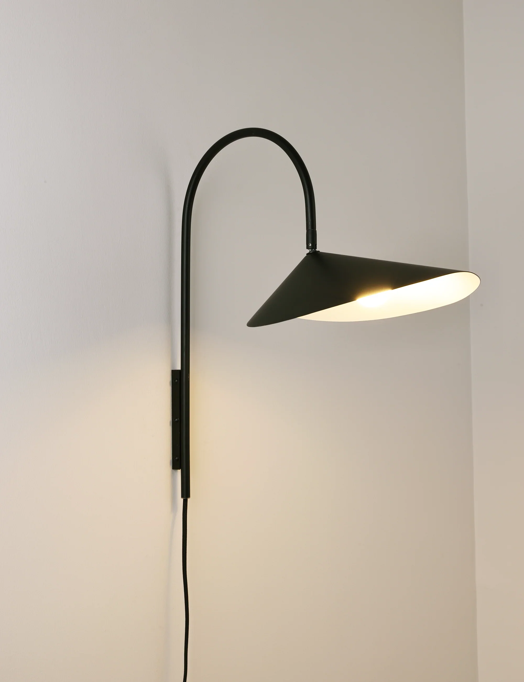 Arum Swivel Wall Lamp - Image 21