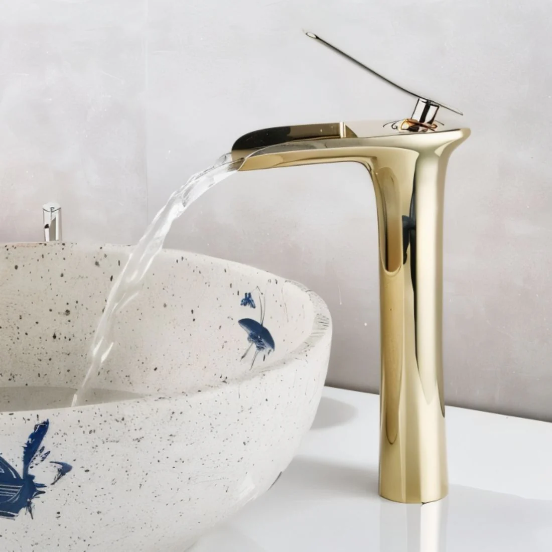 Astak Bathroom Faucet - Image 3