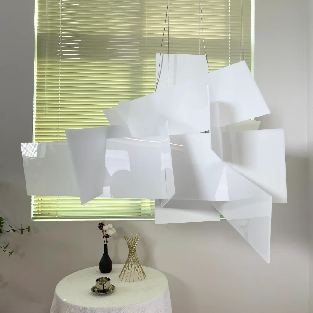 Big Bang Acrylic Chandelier - Image 12