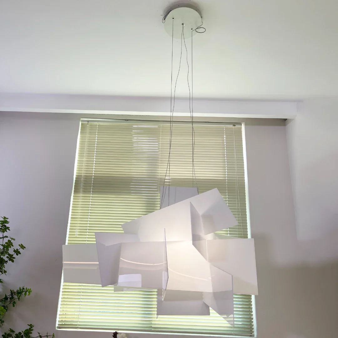 Big Bang Acrylic Chandelier - Image 18