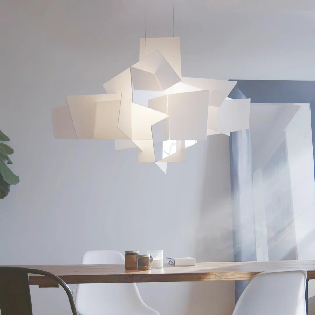 Big Bang Acrylic Chandelier - Image 4