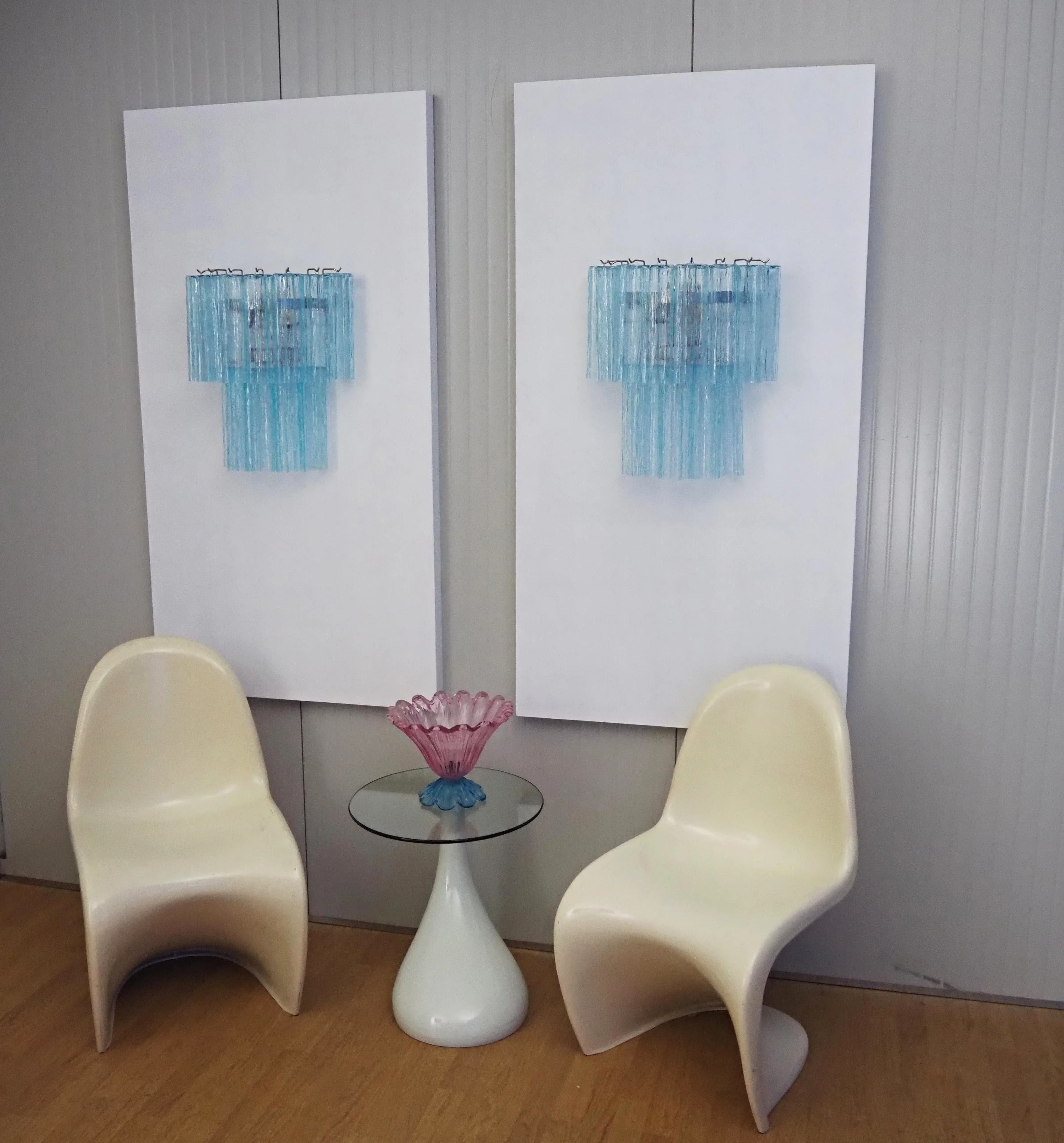 Star Shaped Blue Textured Glass Wall Lamp - Image 8