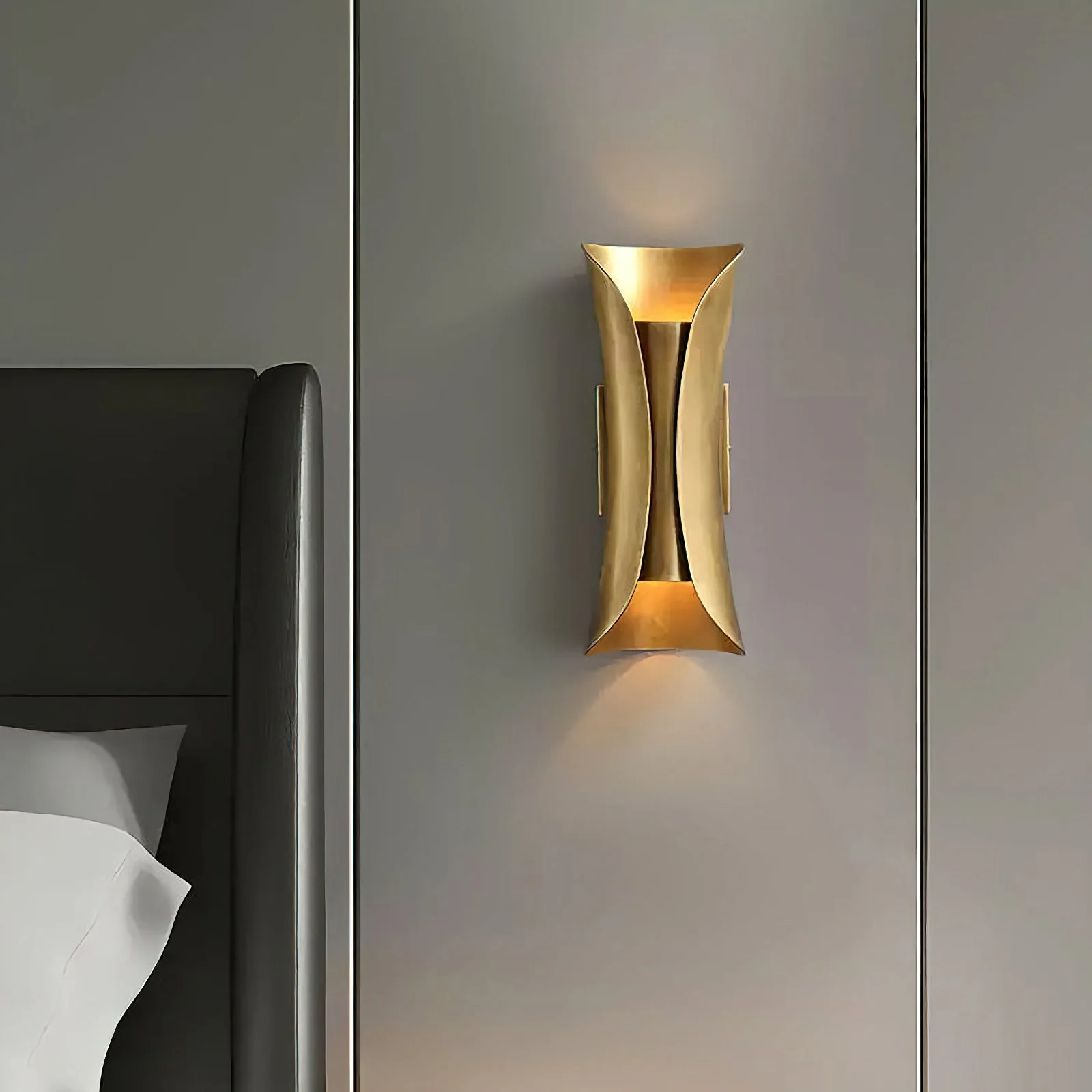Bronze Modern Wall Lamp - Image 3