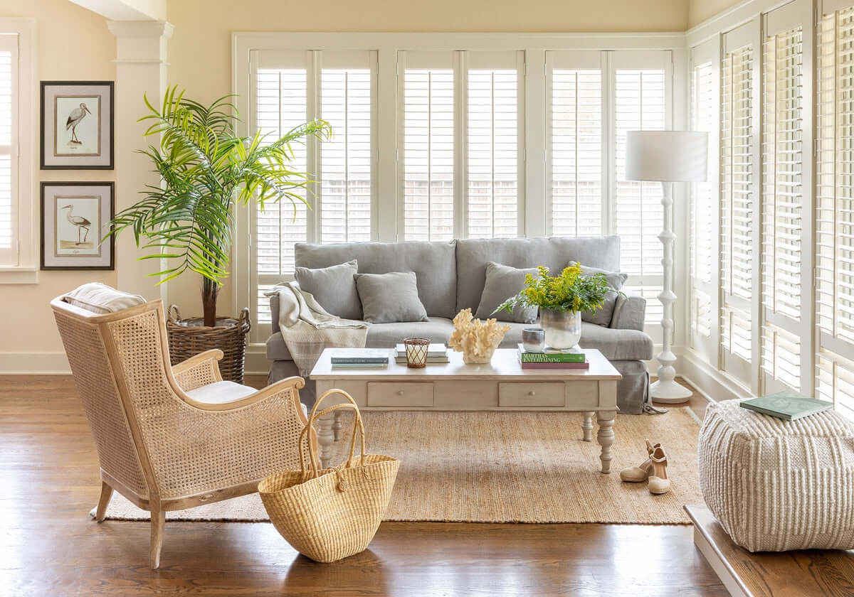 Coastal White Floor Lamp with Linen Shade - Image 4