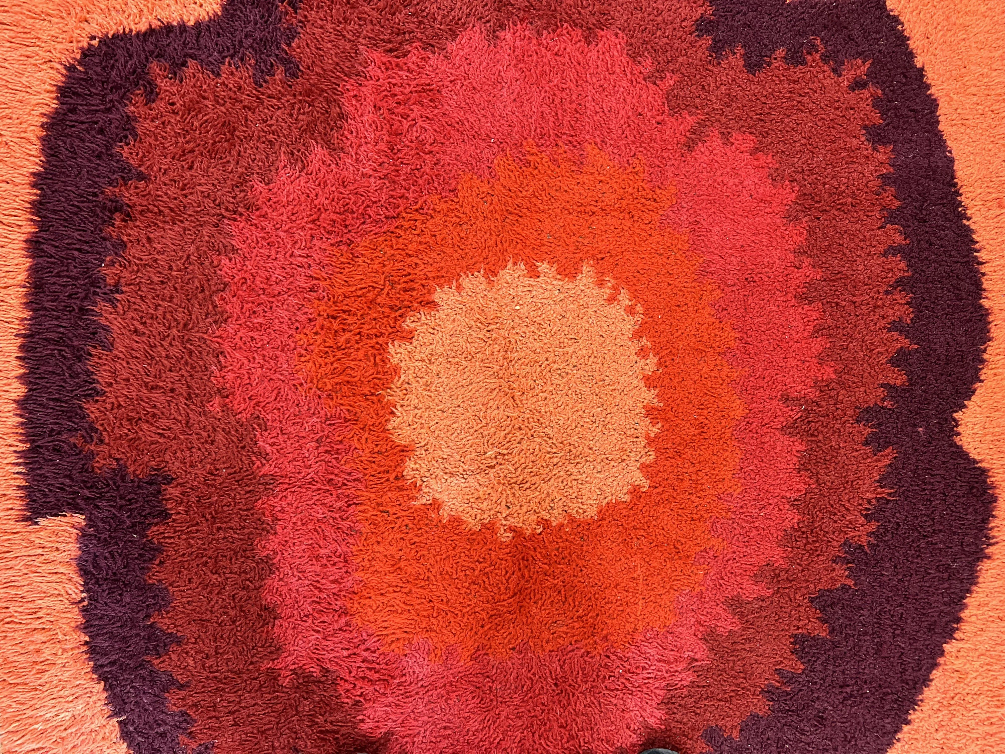 Danish Rya Shag Rug 4x6, Mid Century 1960s Retro Vintage Wool Rug, Shades of Red - Image 5