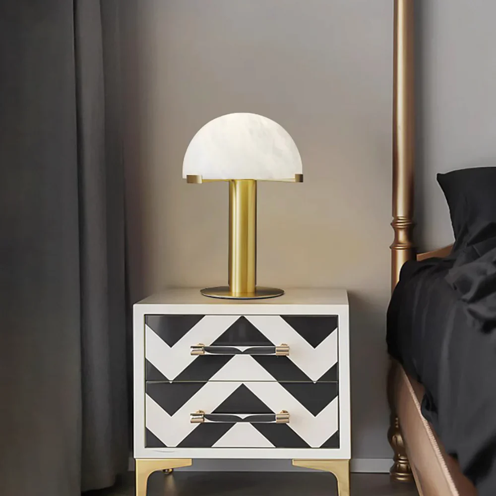 Elegance Alabaster Table Lamp - Image 2