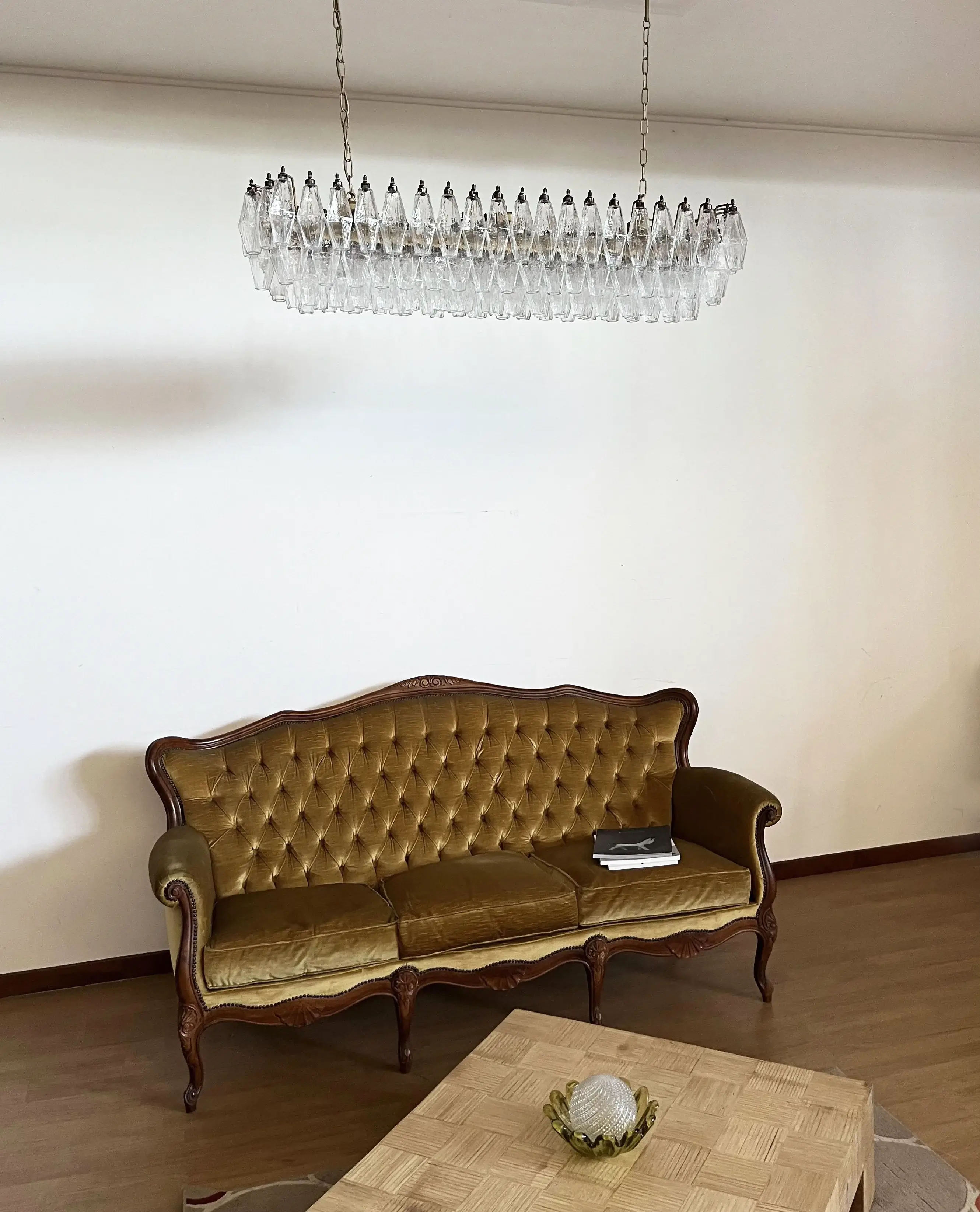 Elegant Transparent Murano Poliedri Chandelier - Image 4