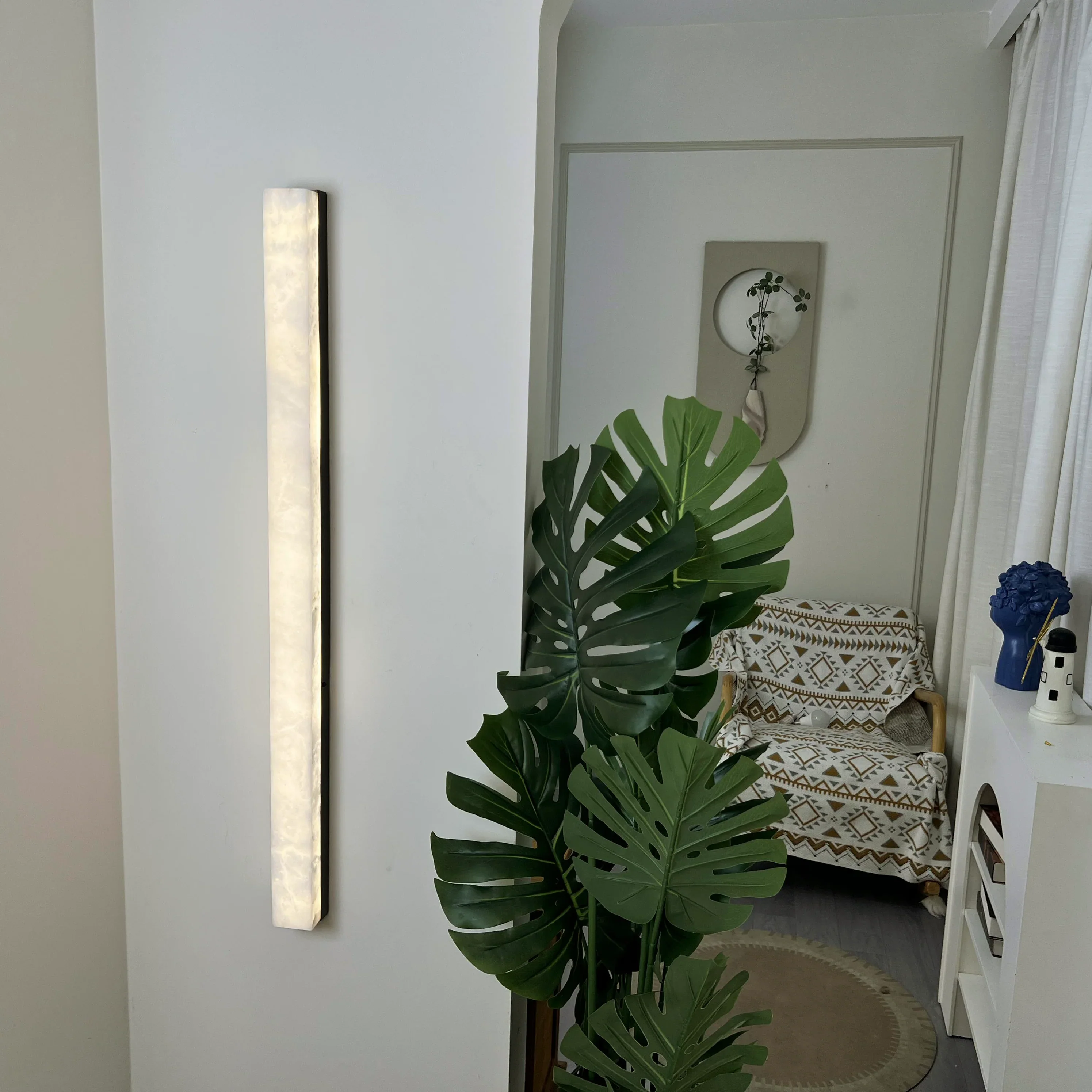 Emerson Alabaster Indoor Wall Lamp - Image 7