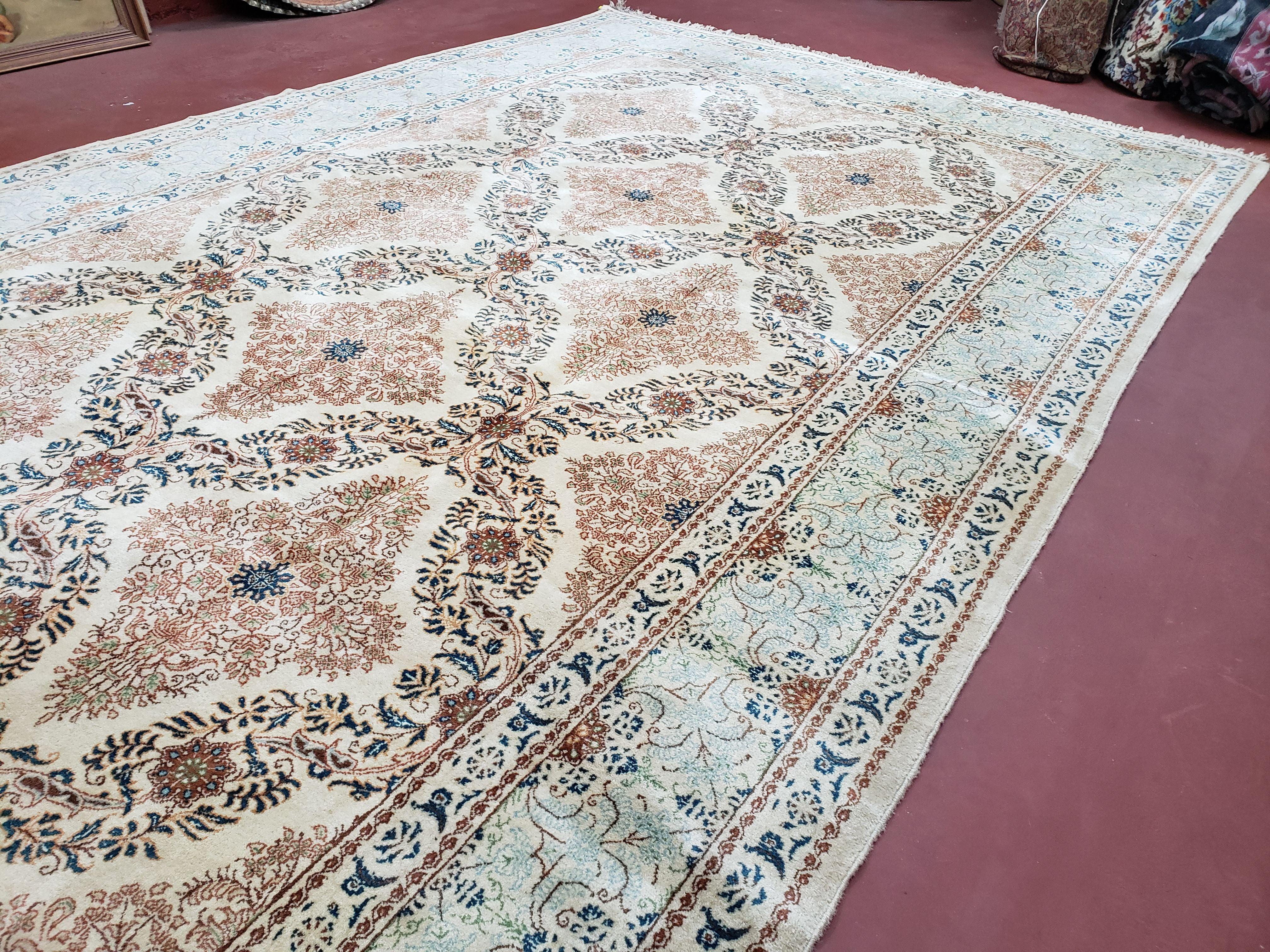 Fine Antique Persian Light Colored Kashan Carpet, 7x12, Top Quality, Rare, Ivory & Blues, Hand-Knotted, Wool - Image 3