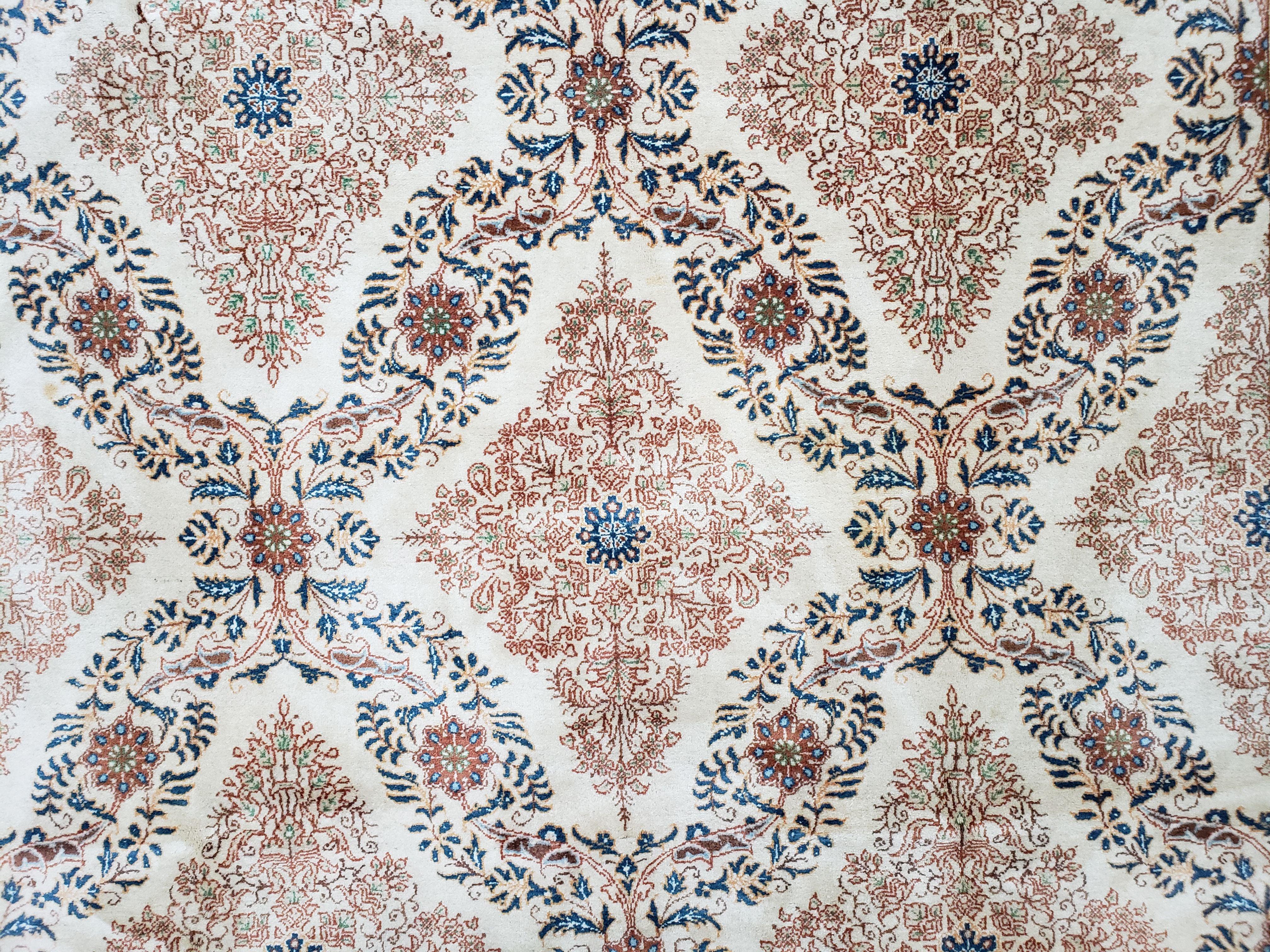 Fine Antique Persian Light Colored Kashan Carpet, 7x12, Top Quality, Rare, Ivory & Blues, Hand-Knotted, Wool - Image 4