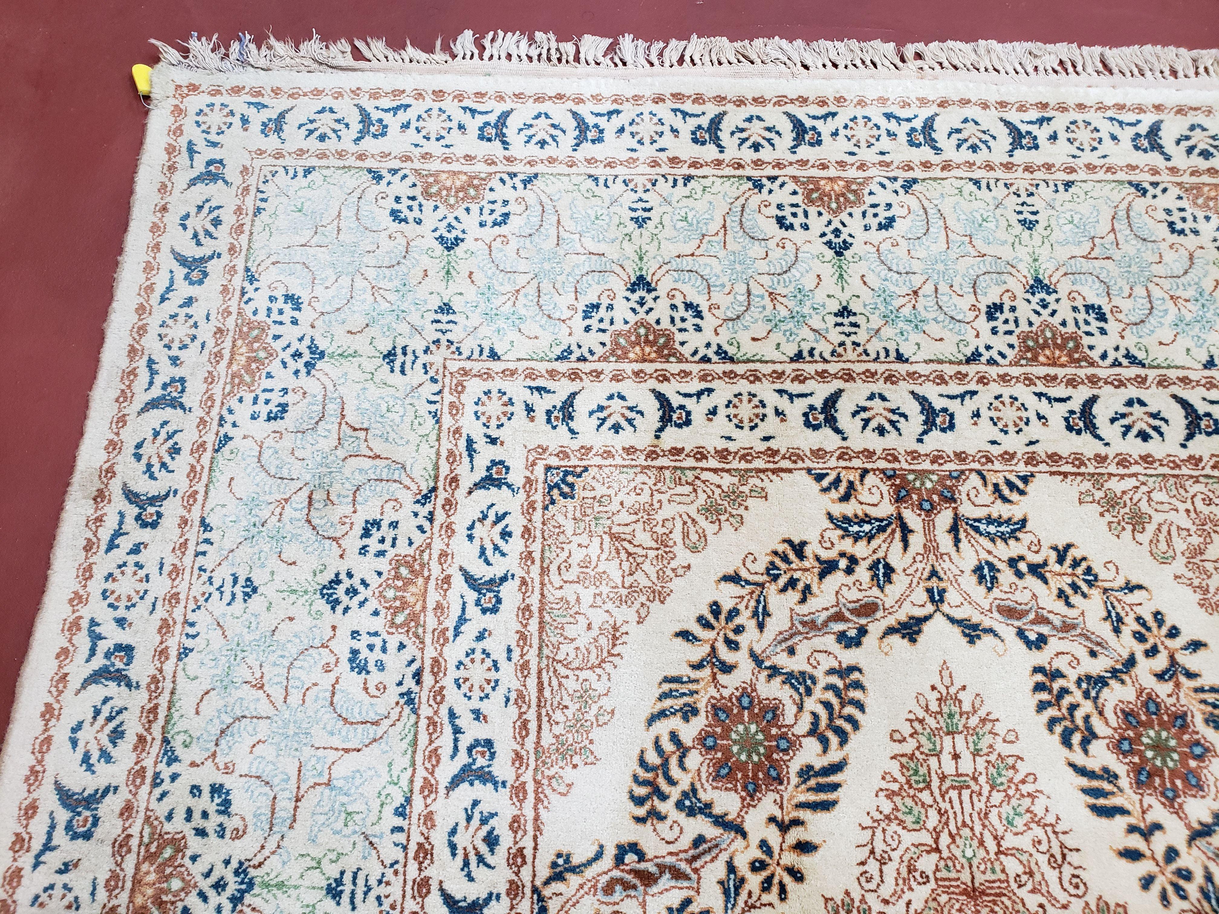 Fine Antique Persian Light Colored Kashan Carpet, 7x12, Top Quality, Rare, Ivory & Blues, Hand-Knotted, Wool - Image 6