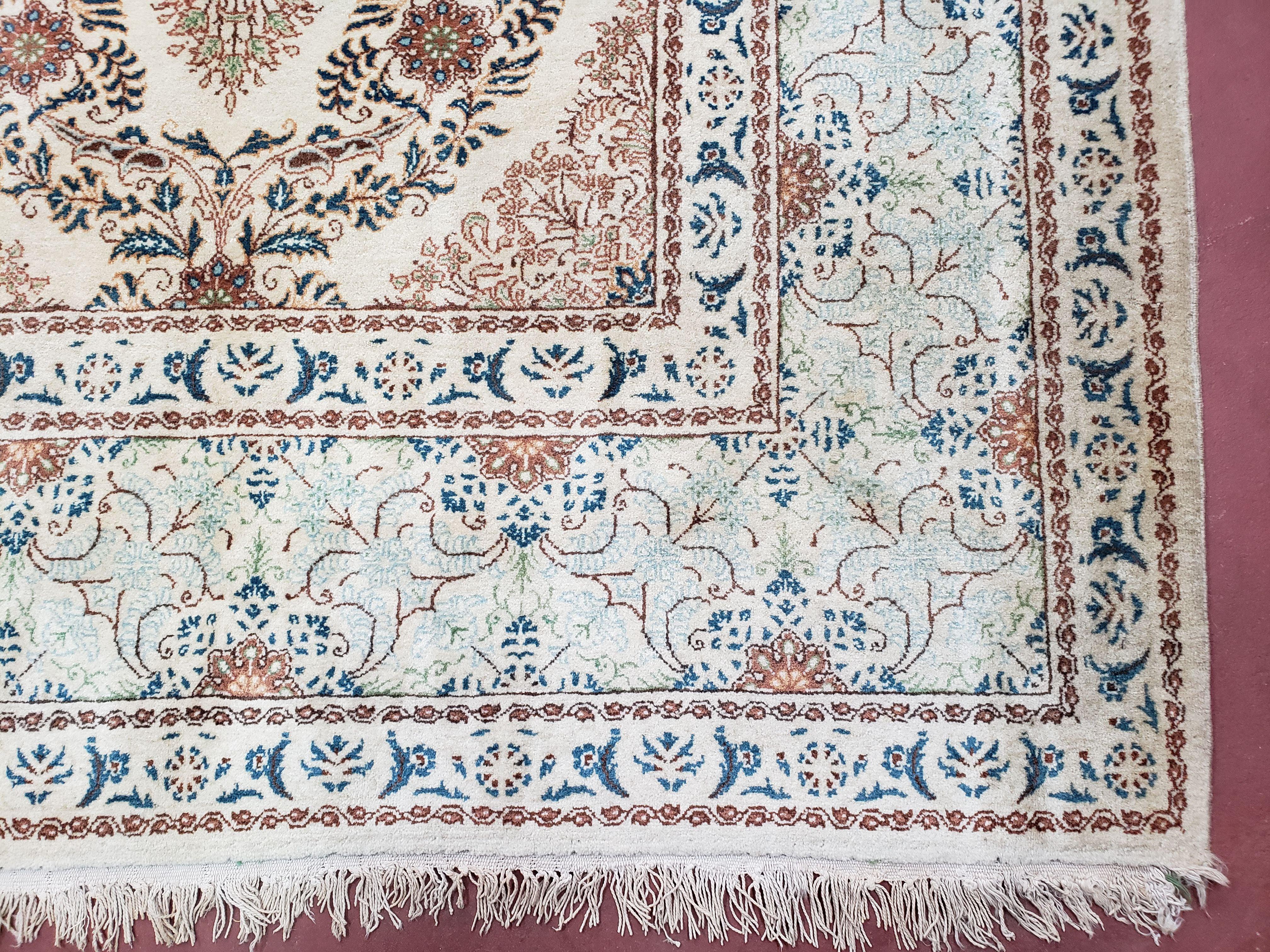 Fine Antique Persian Light Colored Kashan Carpet, 7x12, Top Quality, Rare, Ivory & Blues, Hand-Knotted, Wool - Image 9