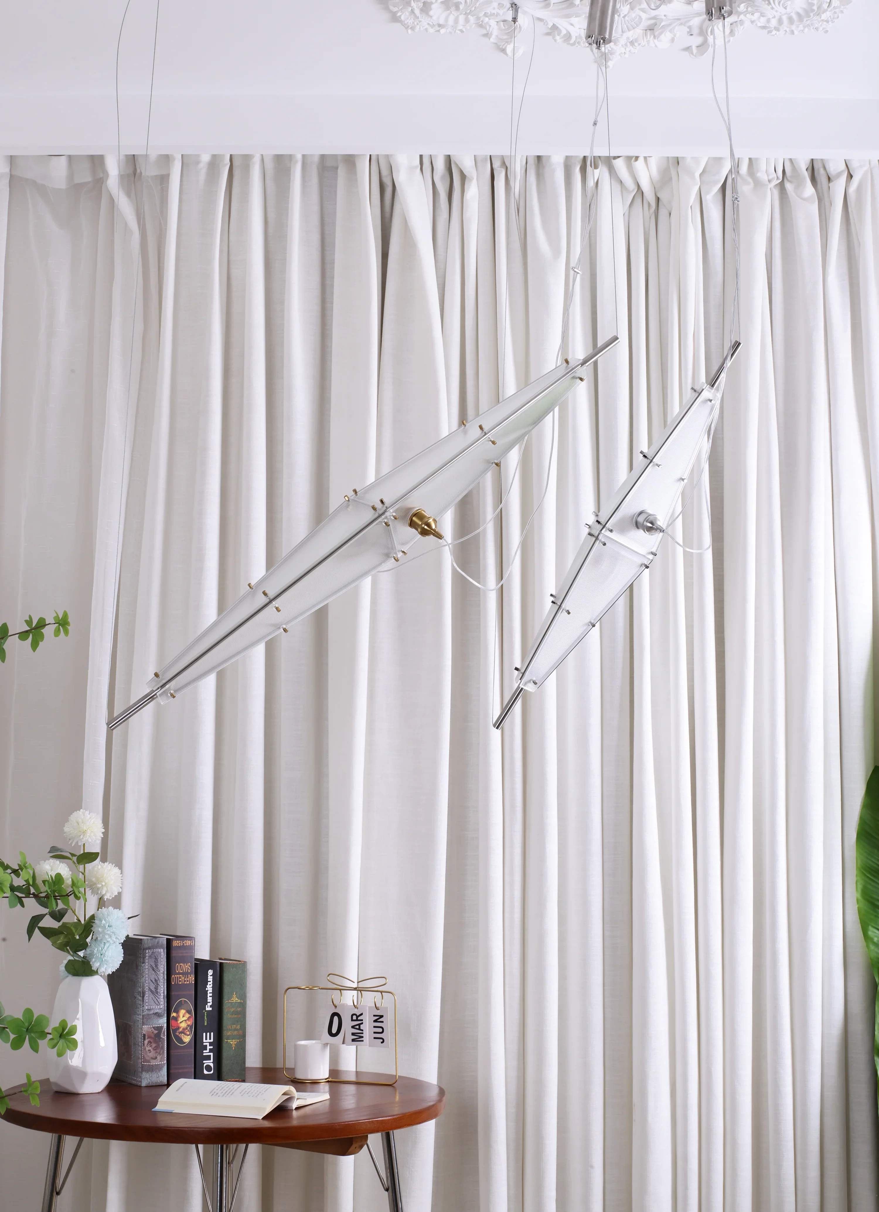 Fragment Modern Acrylic Pendant Lamp - Image 5