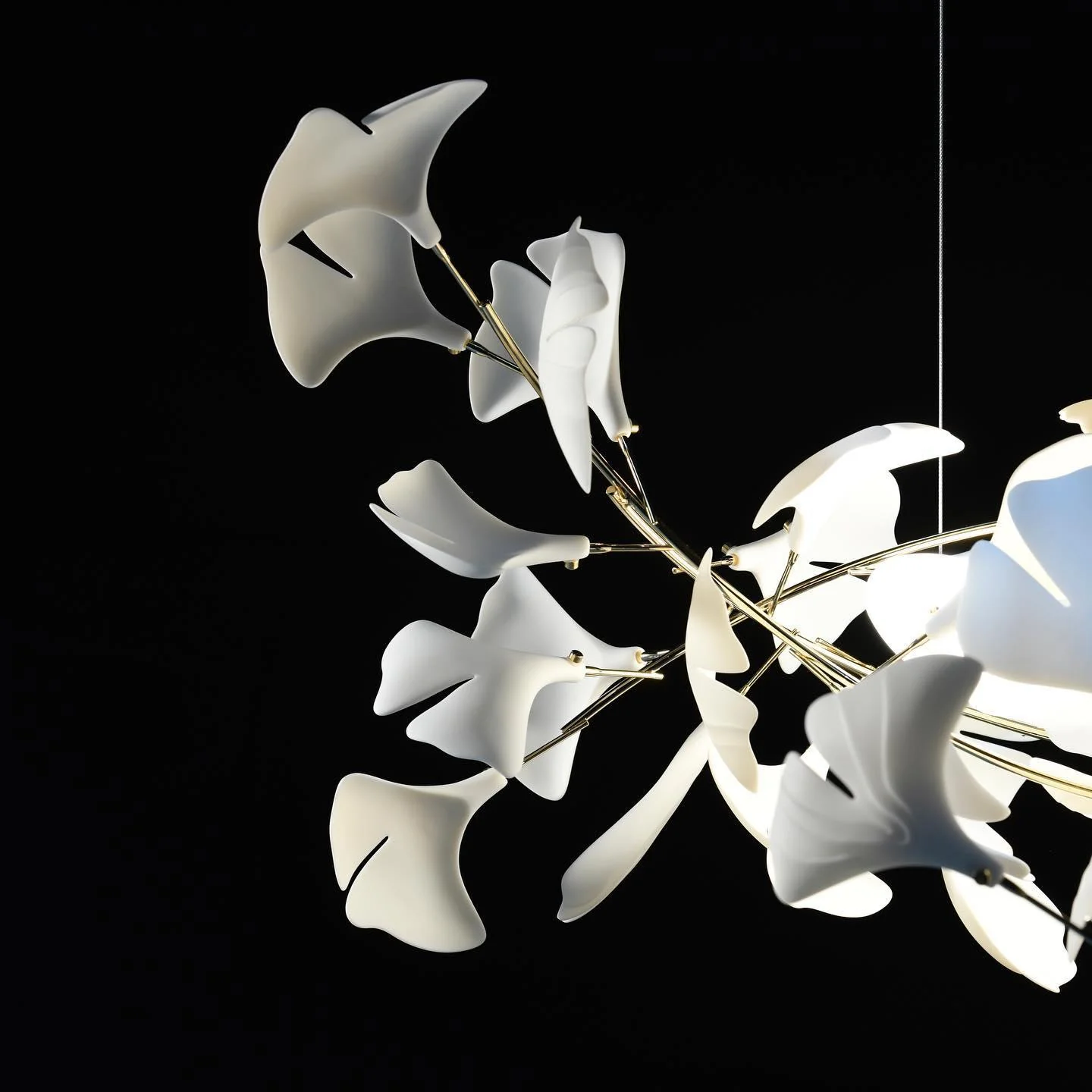 Gingko Ceramic Chandelier U - Image 37