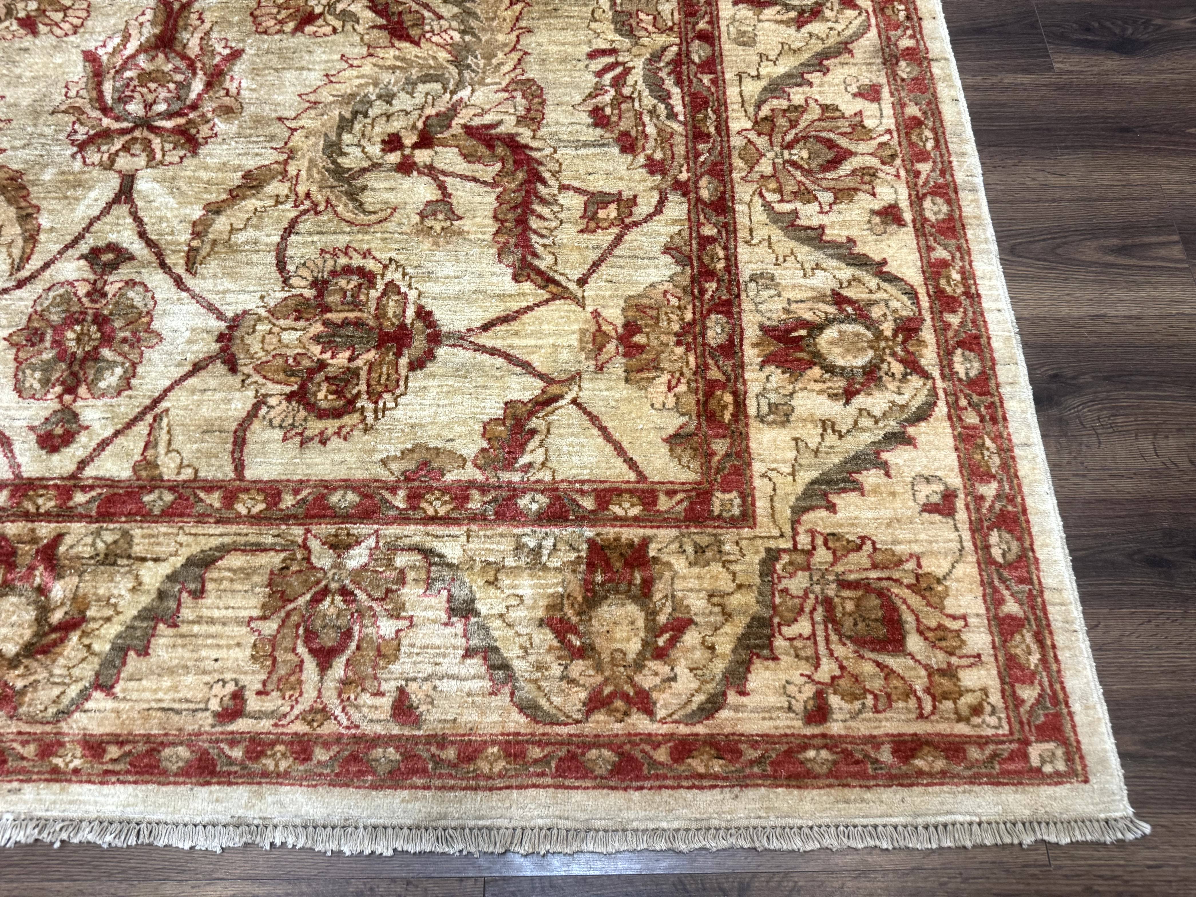 Indian Mahal Rug 7x9, Traditional Wool Carpet - Image 9
