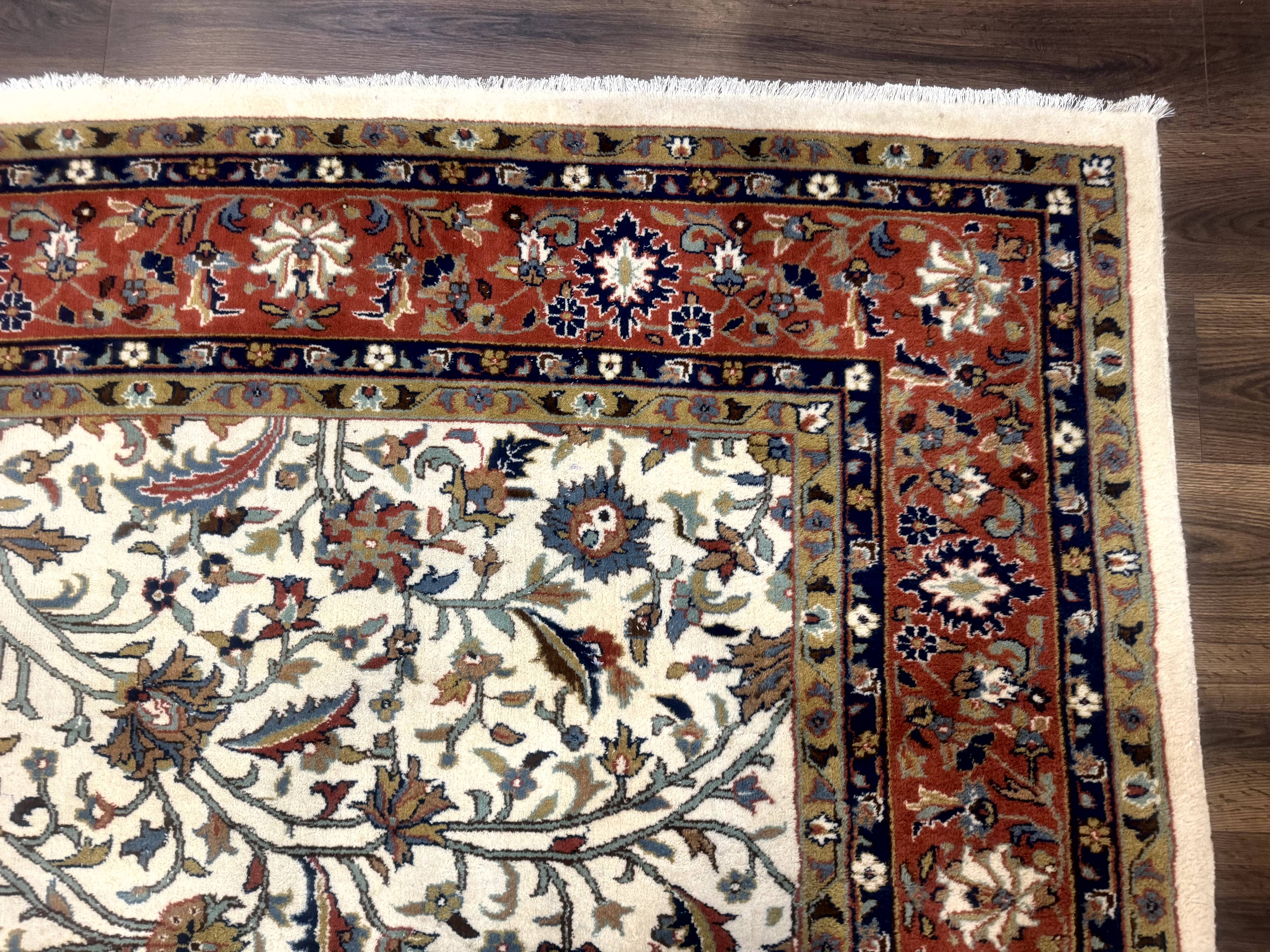 Indo Persian Rug 9x12, Ivory and Red, Traditional Wool Oriental Carpet - Image 7