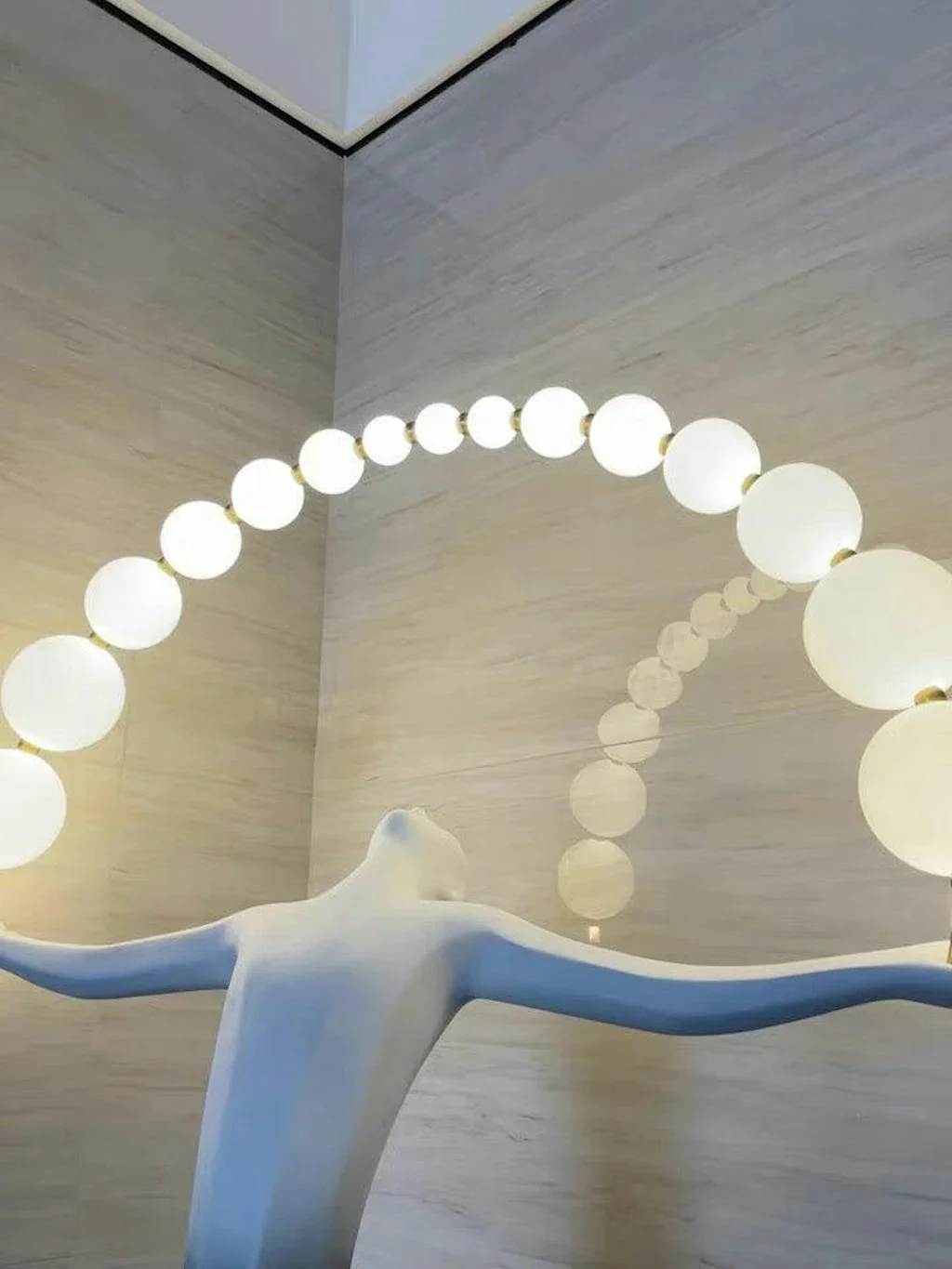 Liberty Sculpture Figure Floor Lamp - Image 15