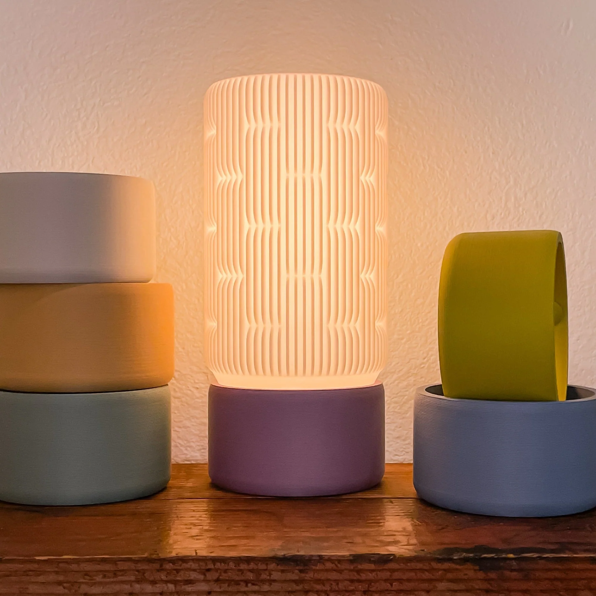 Liunk Table Lamp - Image 6