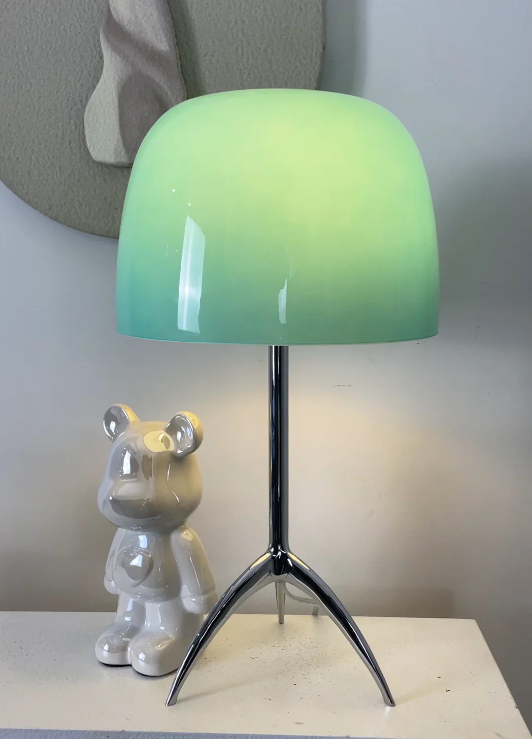 Lumiere Glass Table Lamp - Image 11