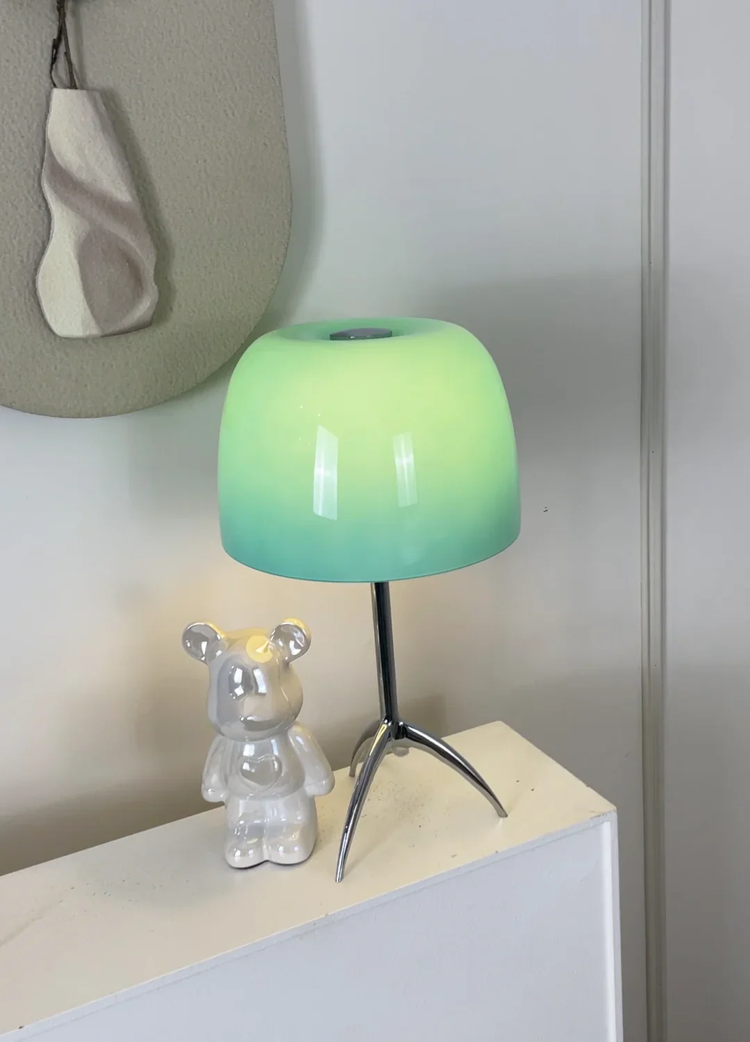 Lumiere Glass Table Lamp - Image 18