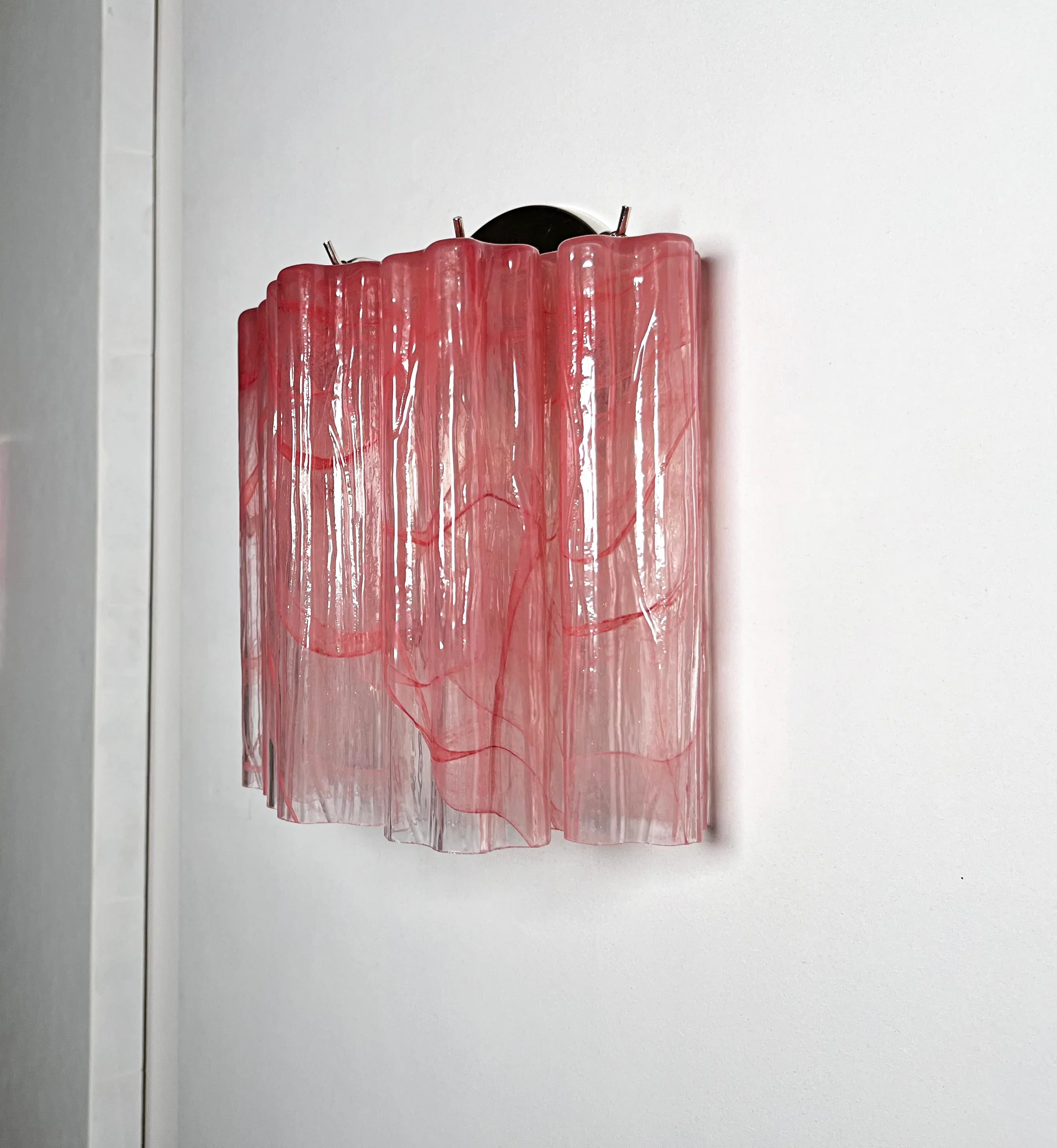 Star-Shaped Red Cloud-Patterned Glass Wall Lamp - Image 10