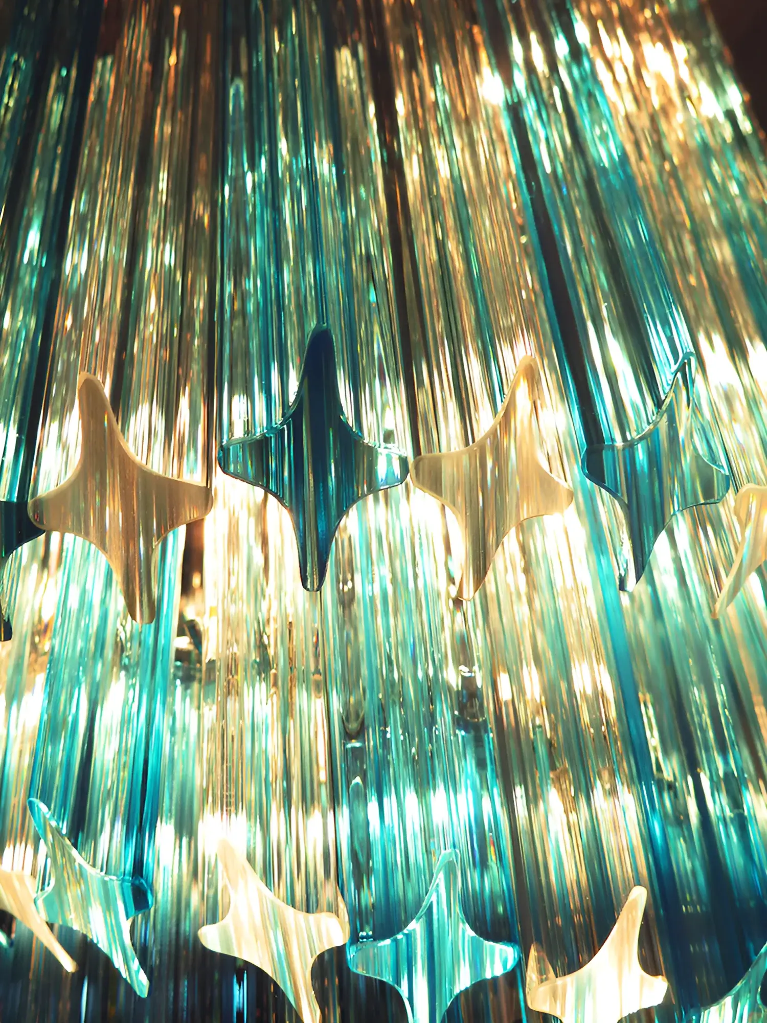 Murano Spiral Transparent Blue Prism Glass Chandelier - Image 12