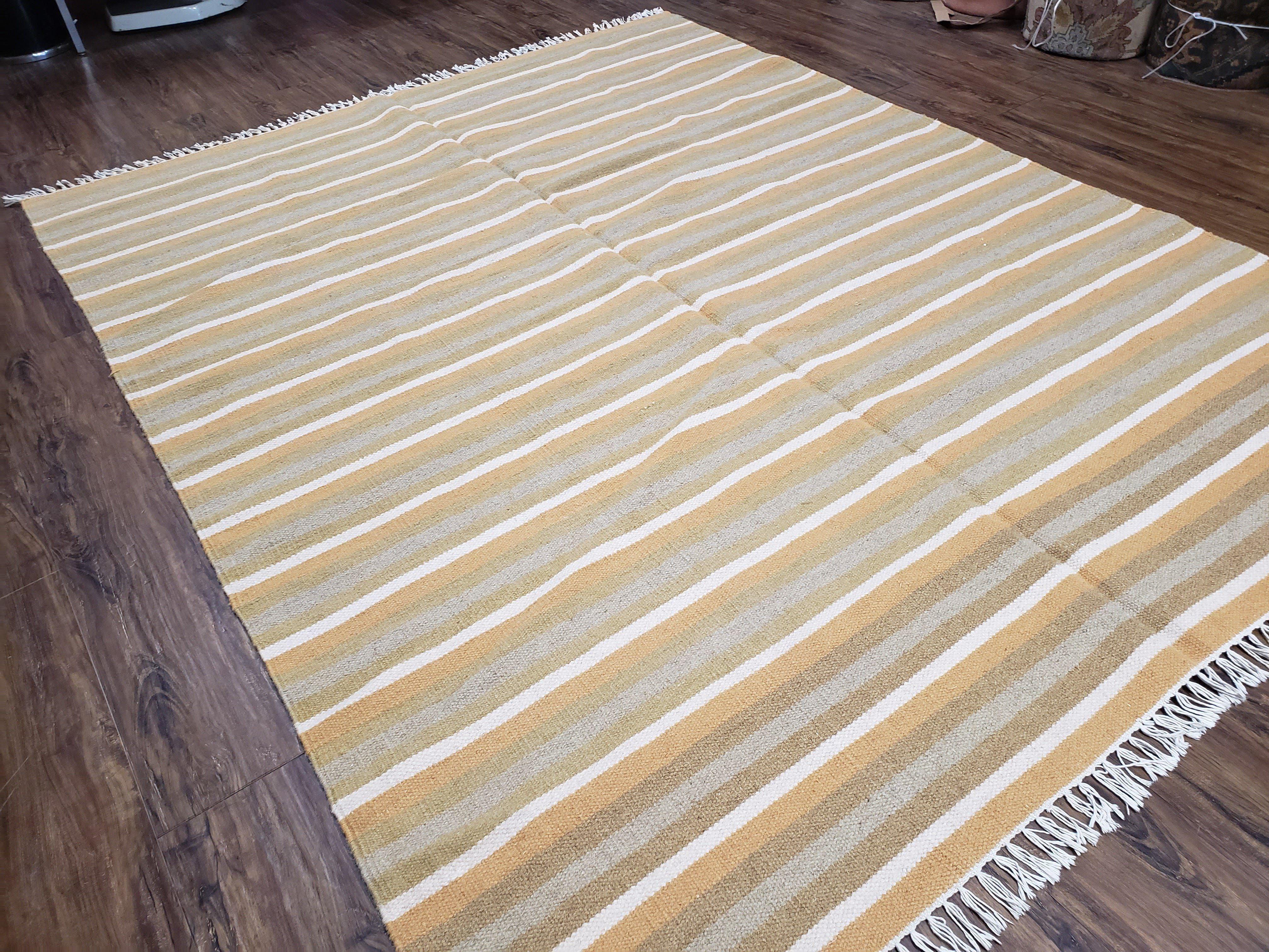 New Indian Kilim Area Rug, 6x8 - 7x8 South American Style Blanket, Striped Indian Wool Hand-Woven Flat Weave 6x9 Bedroom Rug, Ivory Ochre - Image 3