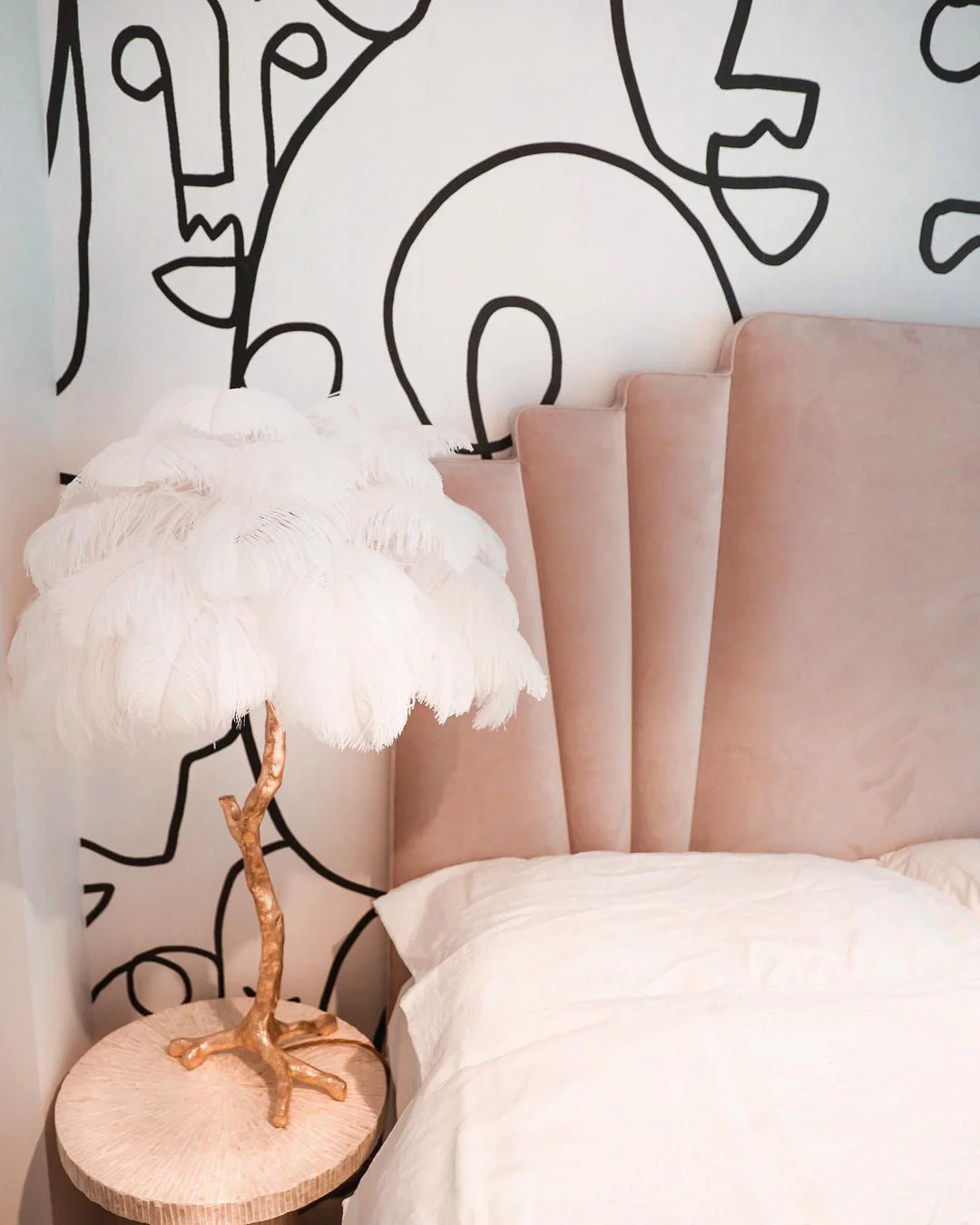 Ostrich Feather Table Lamp - Image 30
