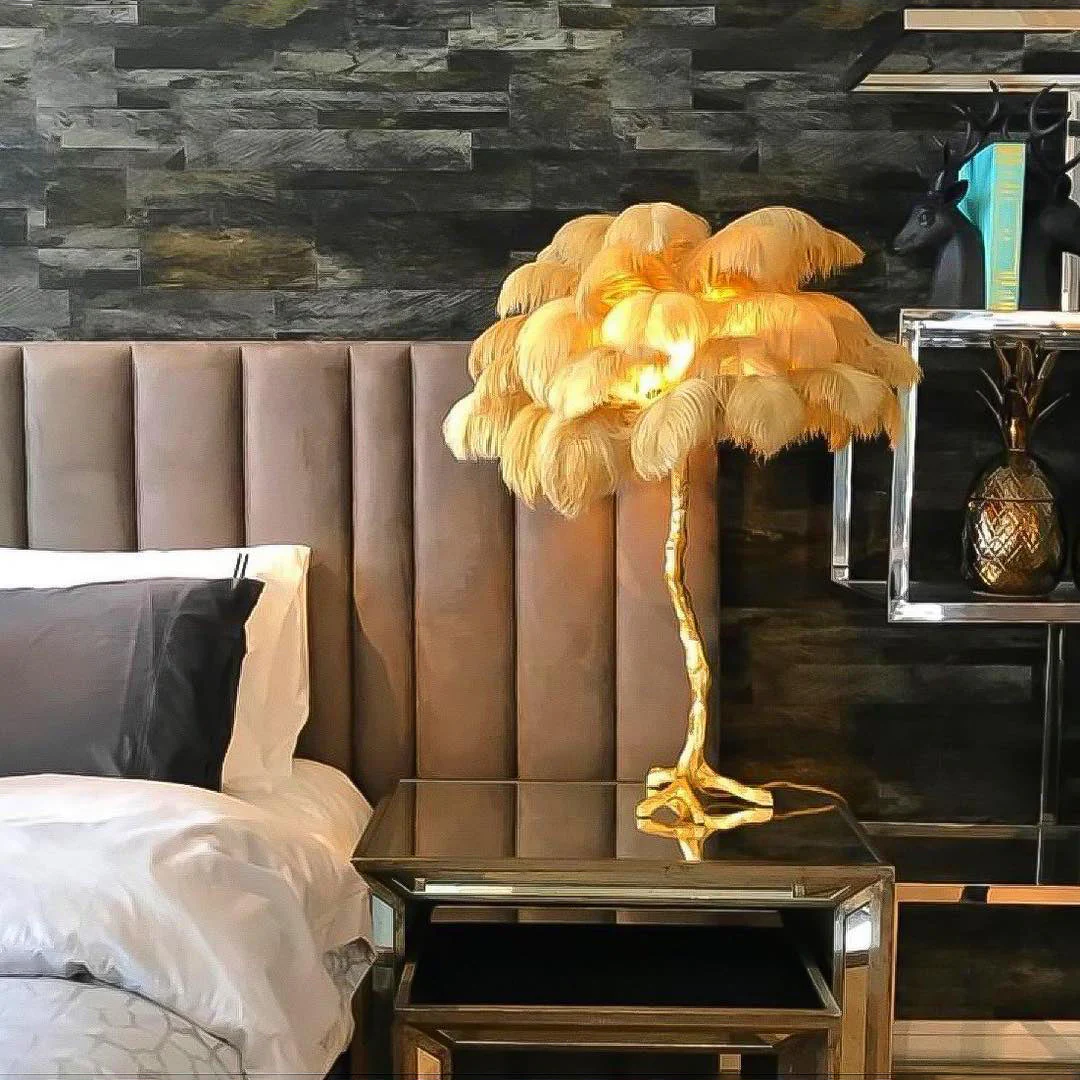 Ostrich Feather Table Lamp - Image 6