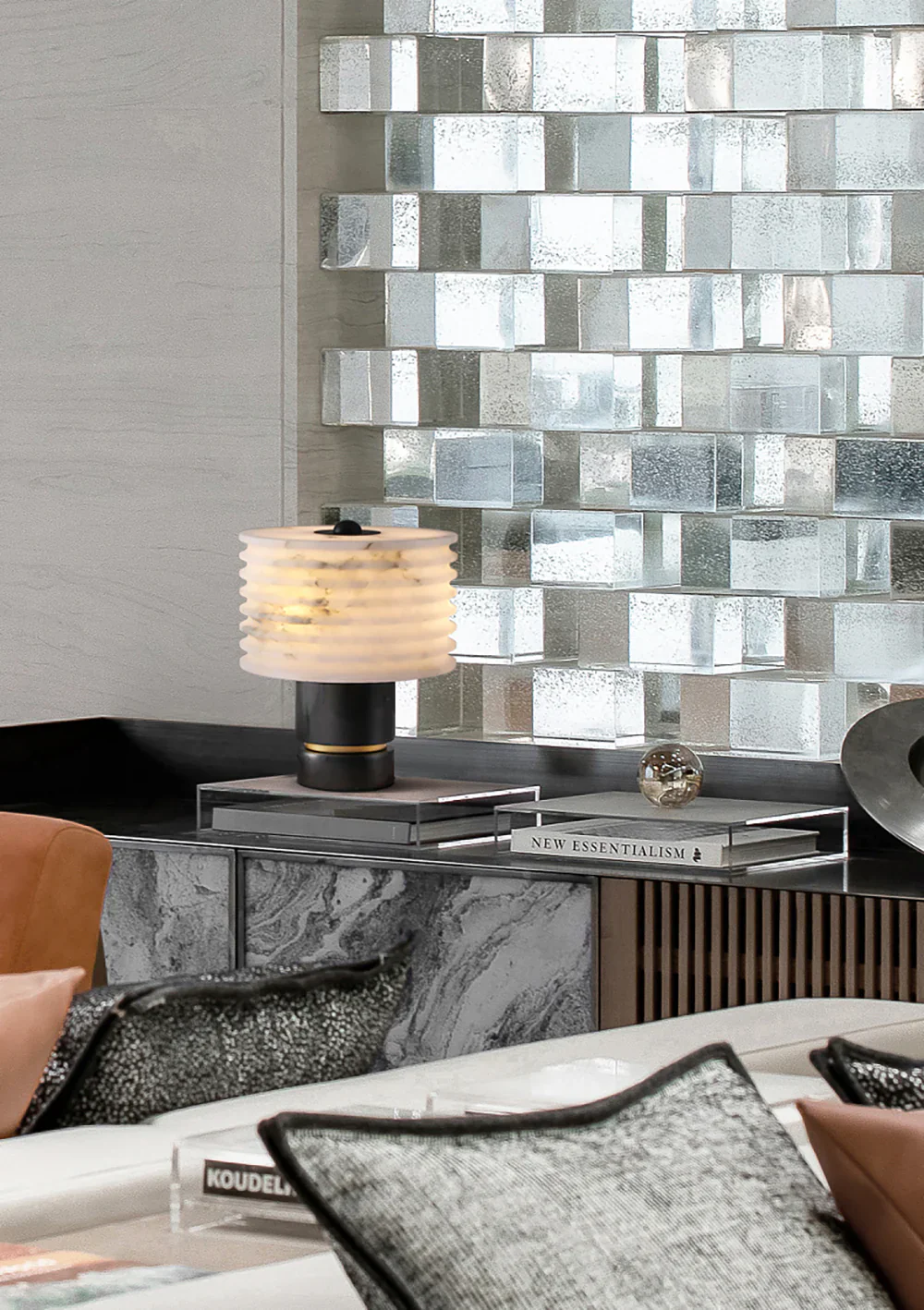 Outela Modern Alabaster Table Lamp - Image 8