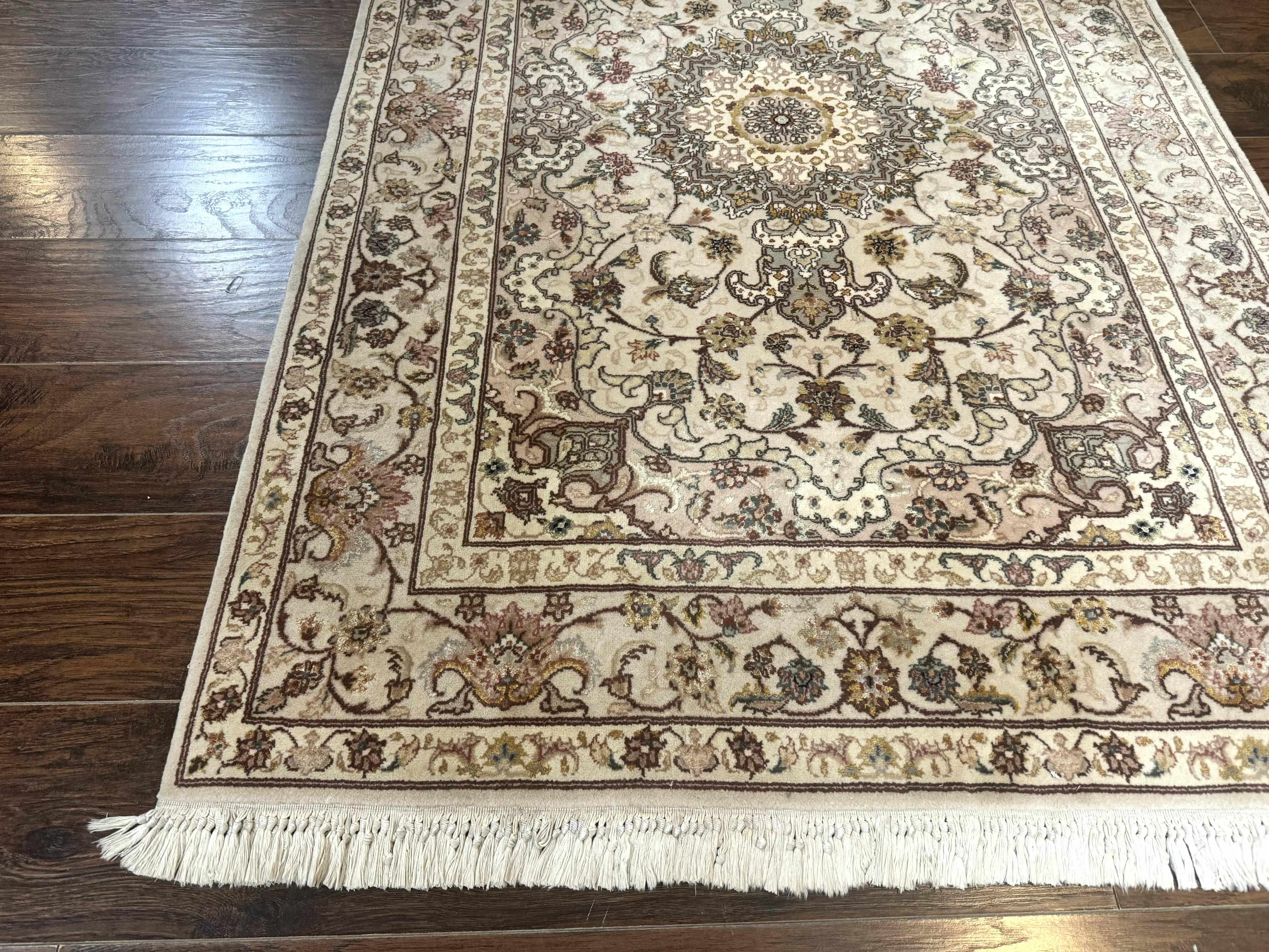 Pak Persian Rug 4x6, Floral Medallion, Beige, Wool and Silk Highlights, Vintage Handmade Rug - Image 8