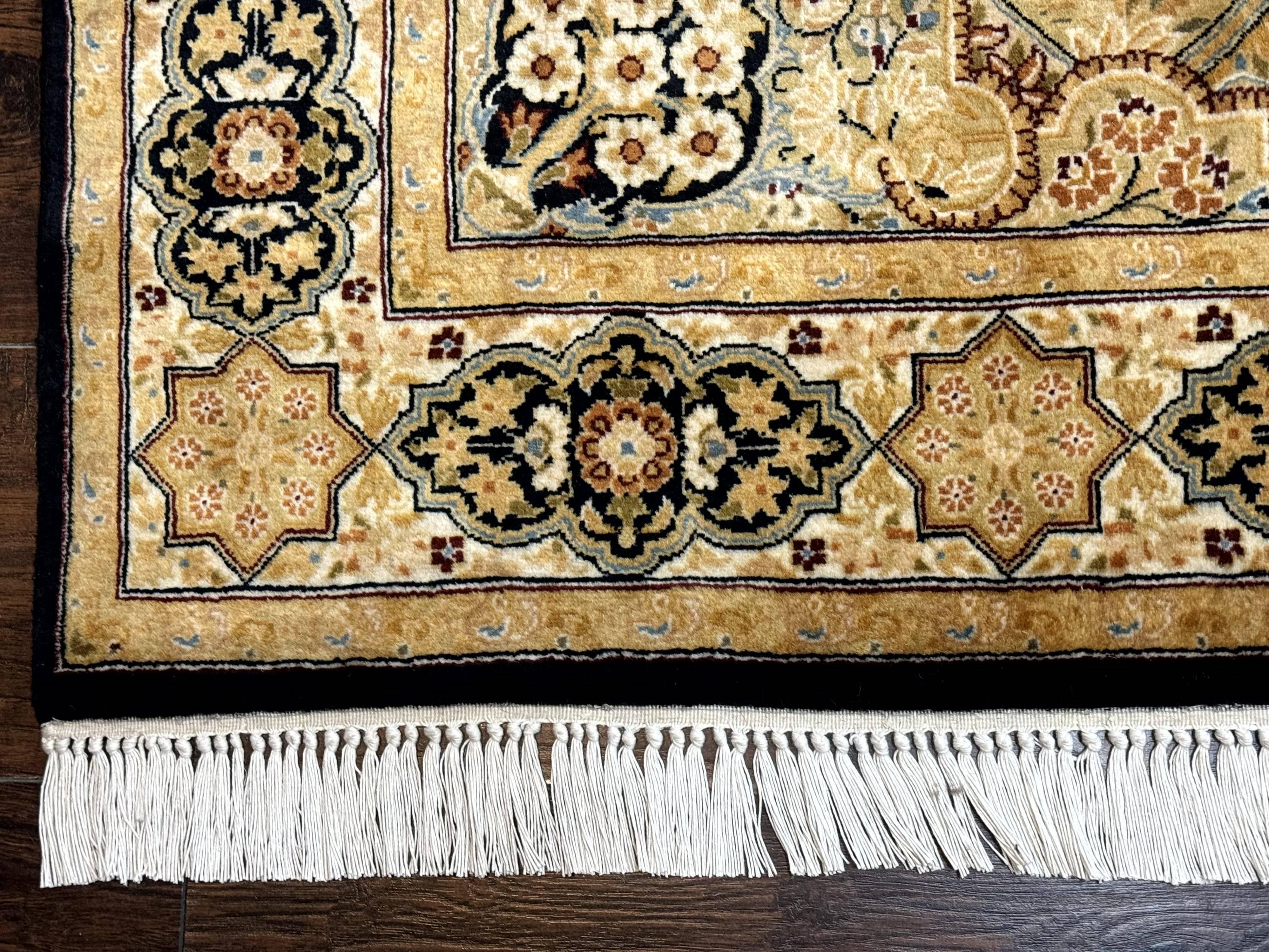 Pak Persian Rug 4x6, Panel Design - Image 8